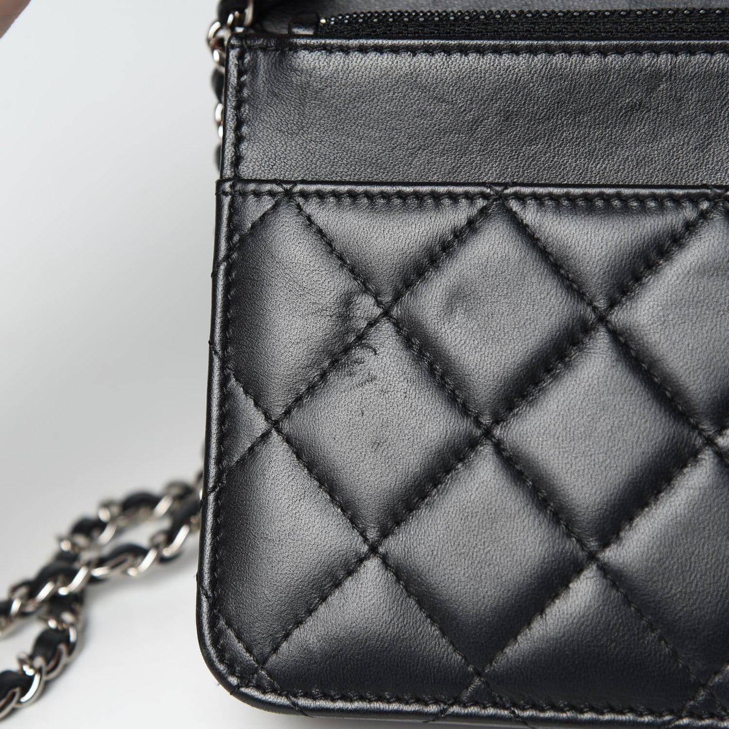 Lambskin Quilted Wallet On Chain WOC Black