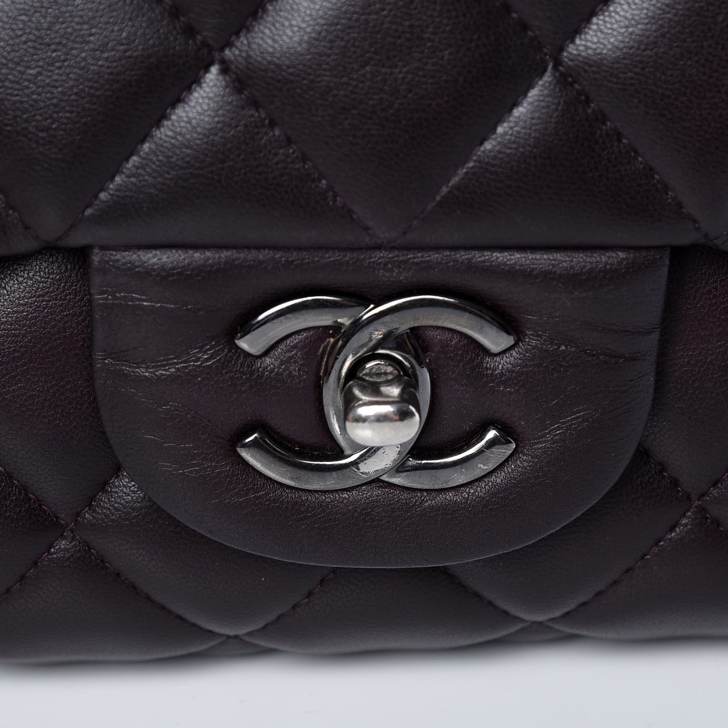 Lambskin Quilted Jumbo Double Flap Dark Purple