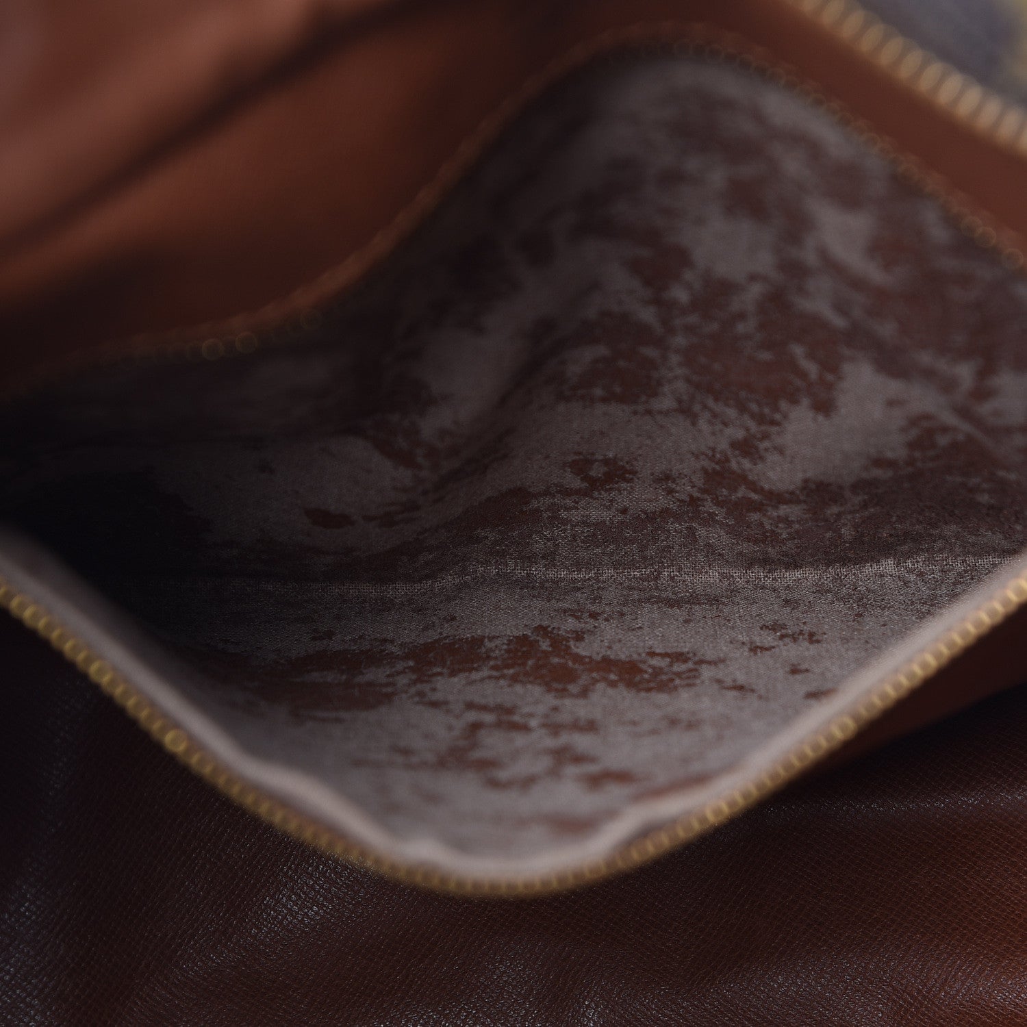 Louis Vuitton Monogram Boulogne 30 7 of 20