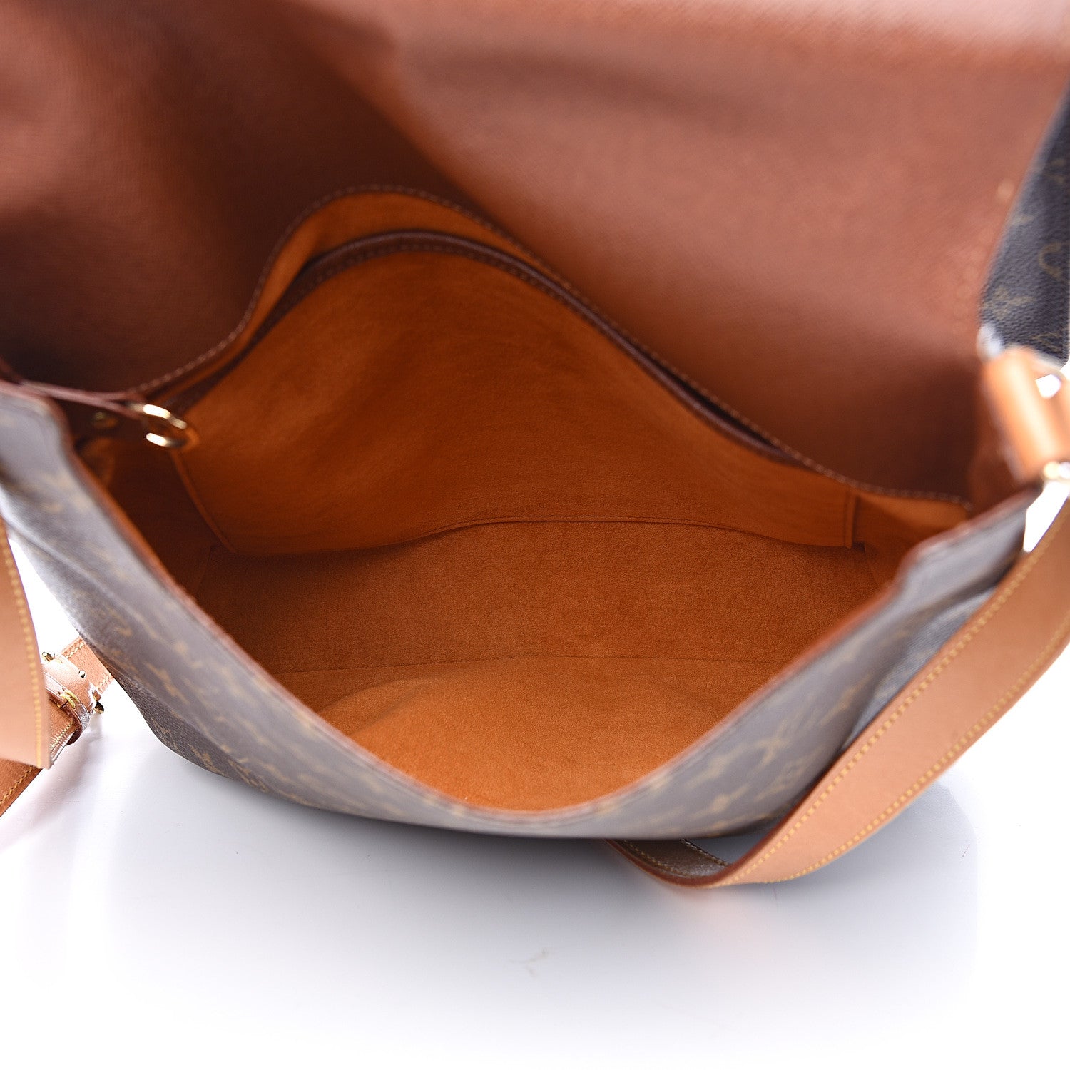 Louis Vuitton Monogram Musette GM 4 of 11