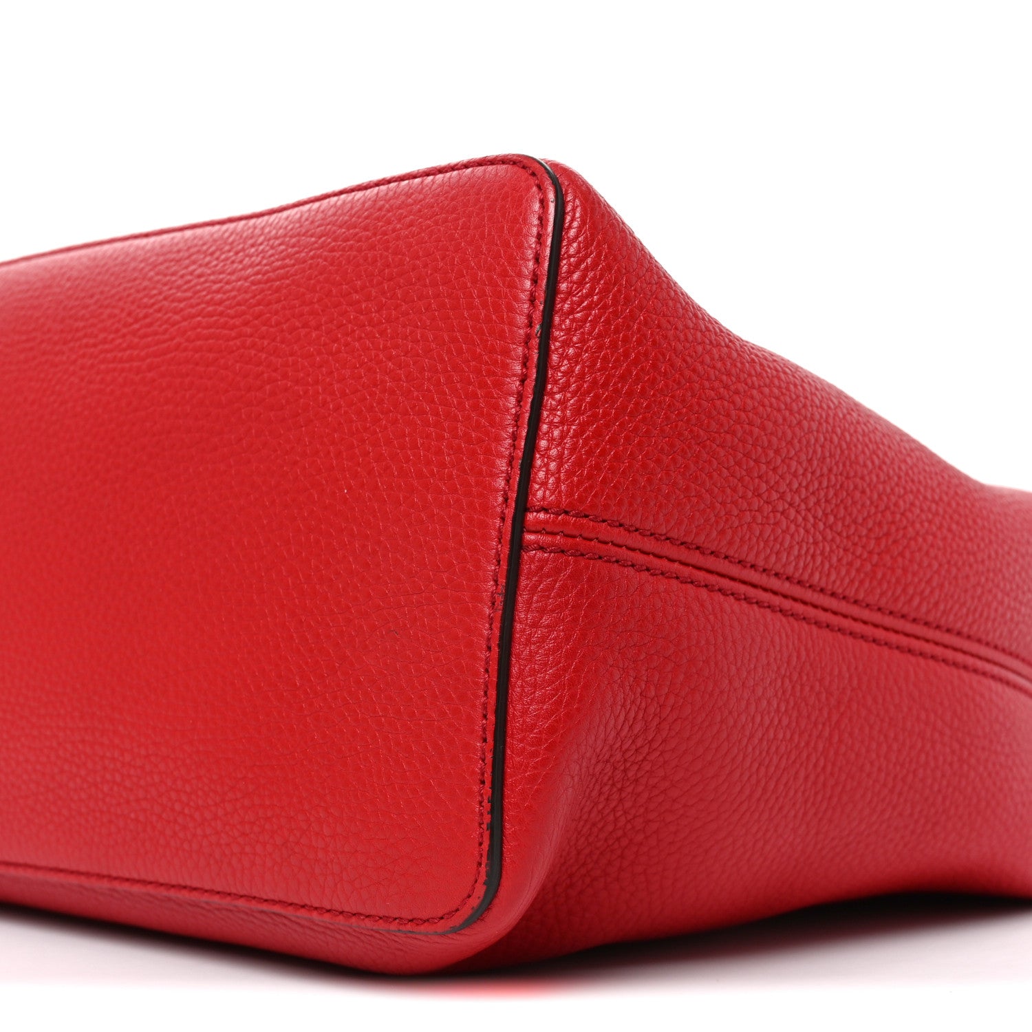 Gucci Pebbled Calfskin Large Soho Hobo Tabasco Red 10 of 10