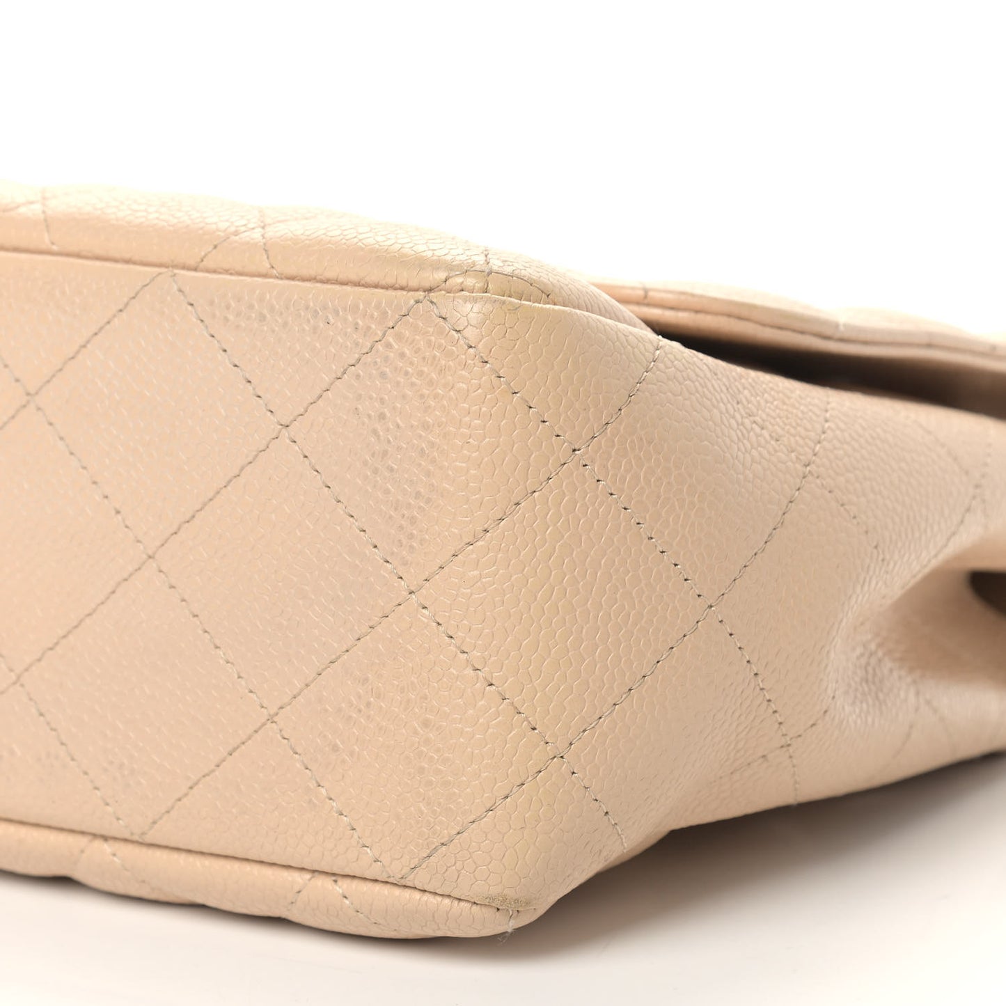Caviar Quilted Jumbo Single Flap Beige Clair