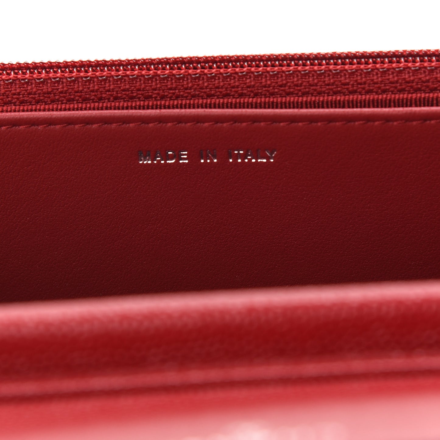 Caviar Quilted Wallet On Chain WOC Red