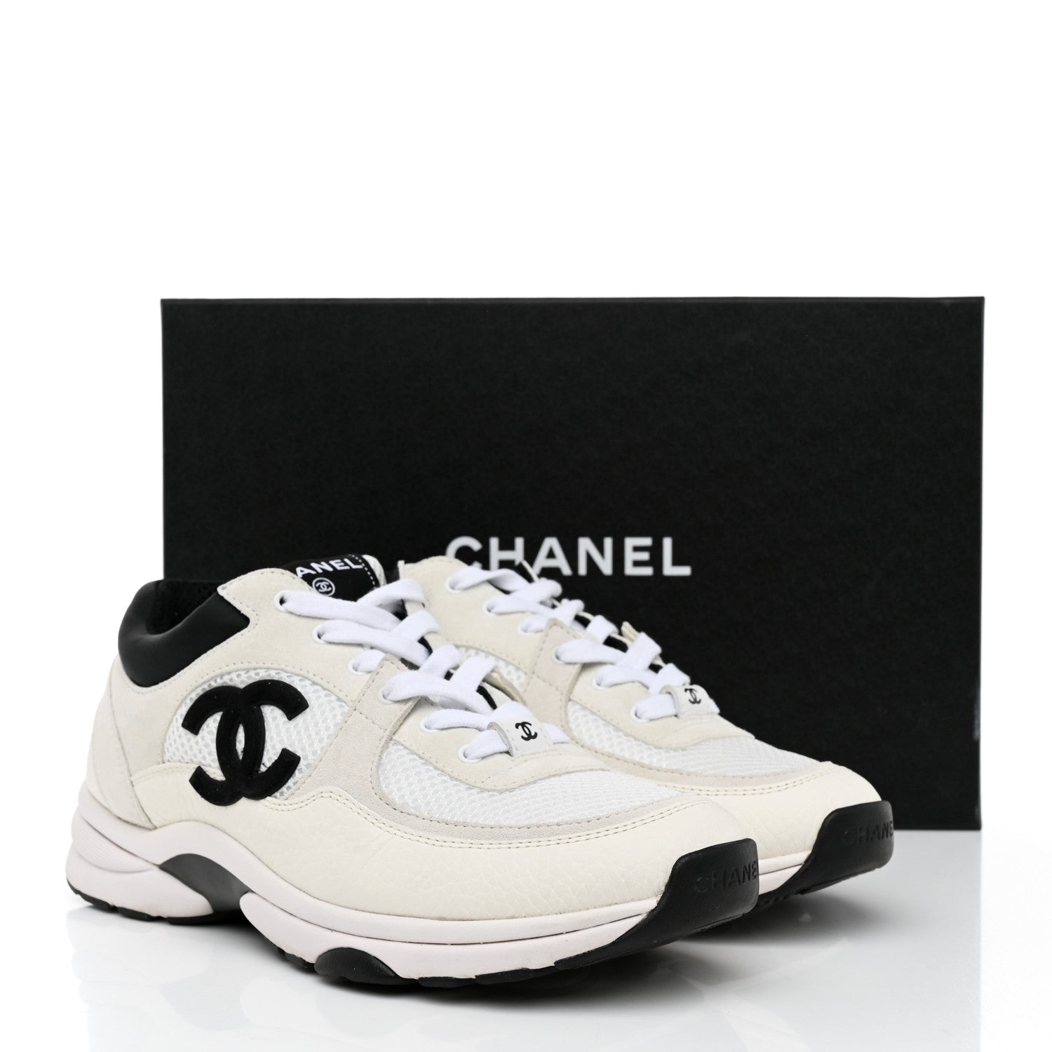 Chanel Mesh Suede Calfskin Grained Calfskin Womens CC Sneakers 38.5 White Black 9 of 9