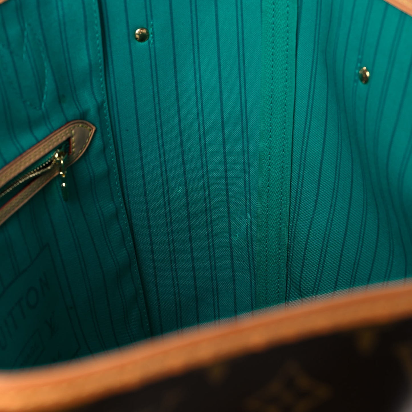 Monogram V Neverfull MM Turquoise