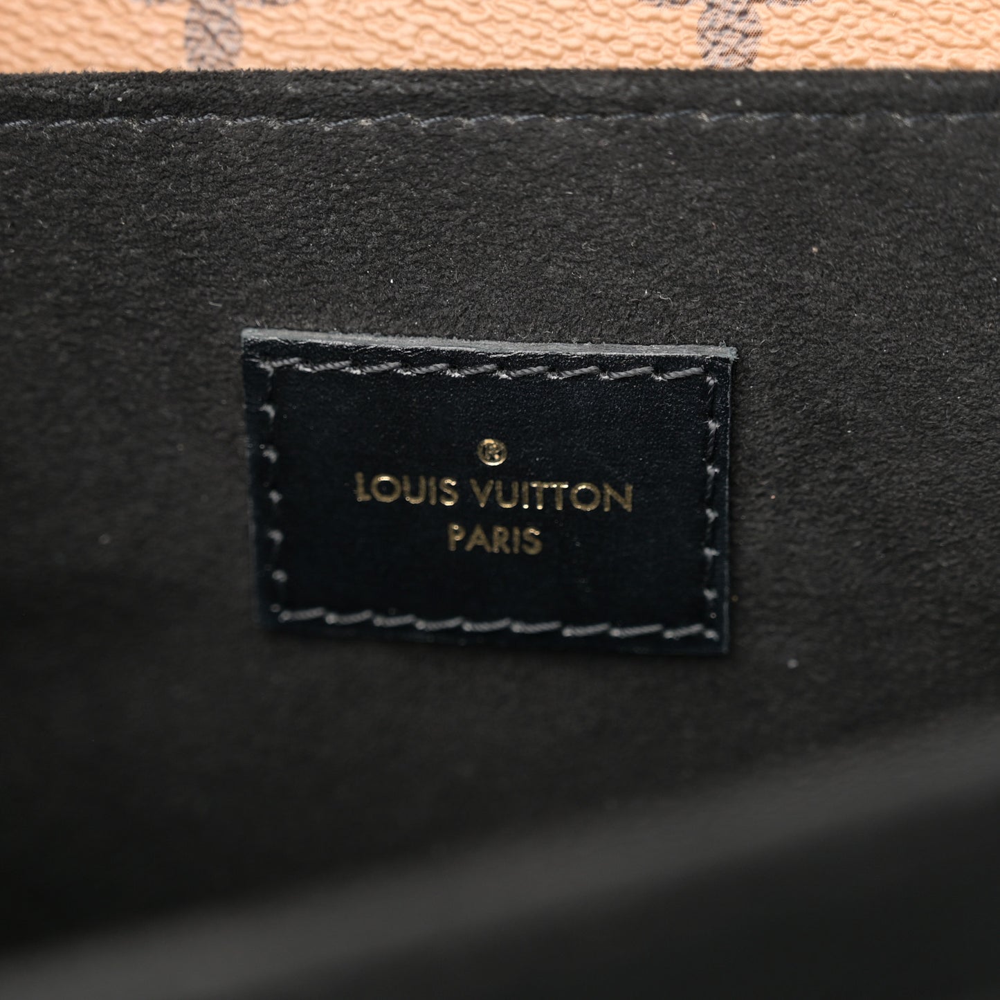 Reverse Monogram Pochette Metis