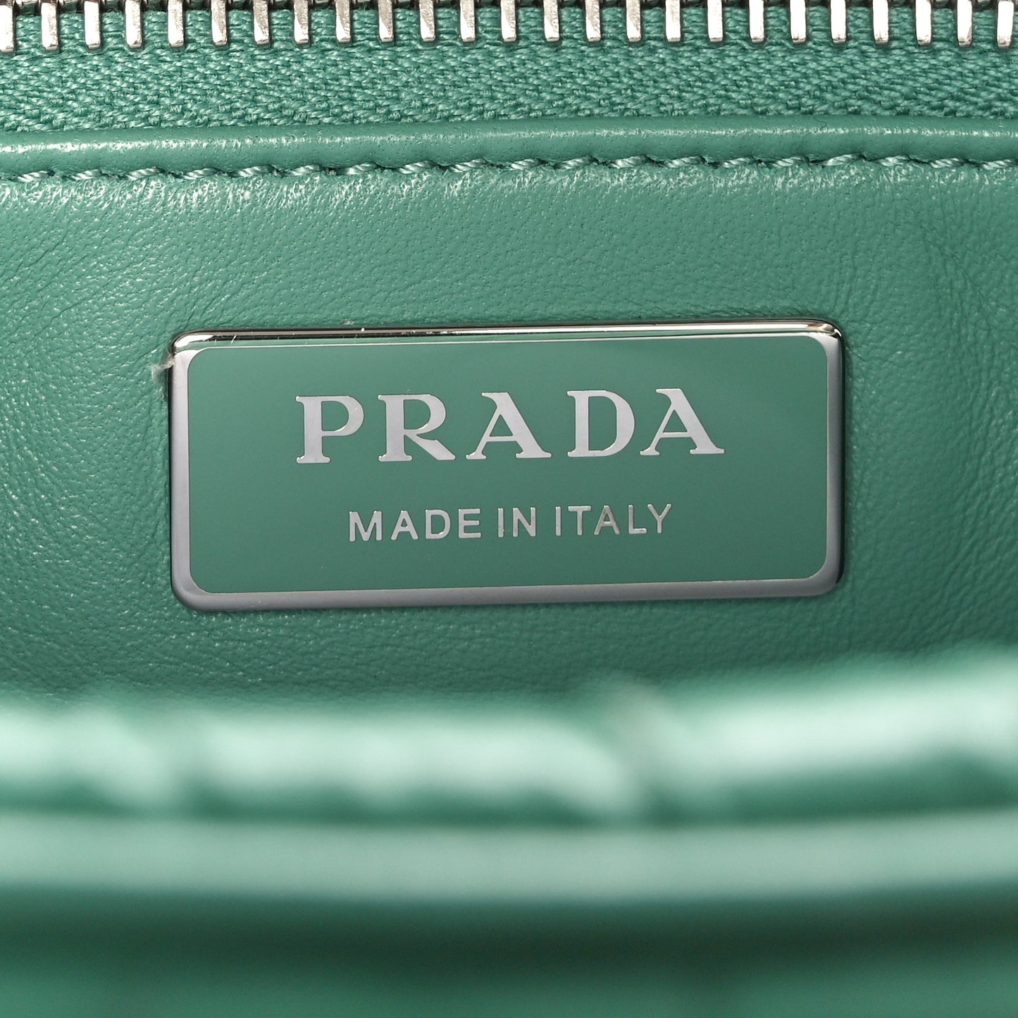 Nappa Antique Multi-Pocket Shoulder Bag Green
