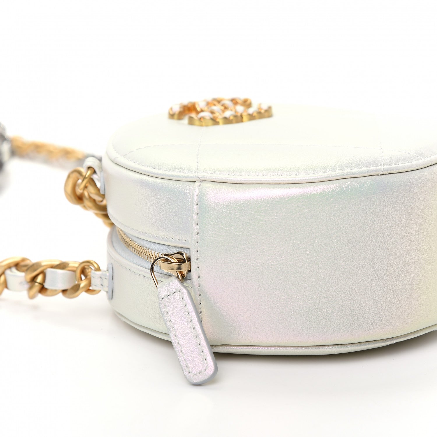 Chanel Iridescent Calfskin Quilted Chanel 19 Round Clutch With Chain White 6 of 10