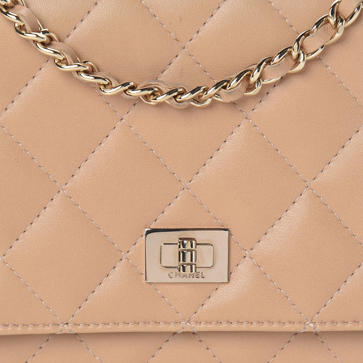 Lambskin Quilted Reissue Wallet On Chain WOC Beige