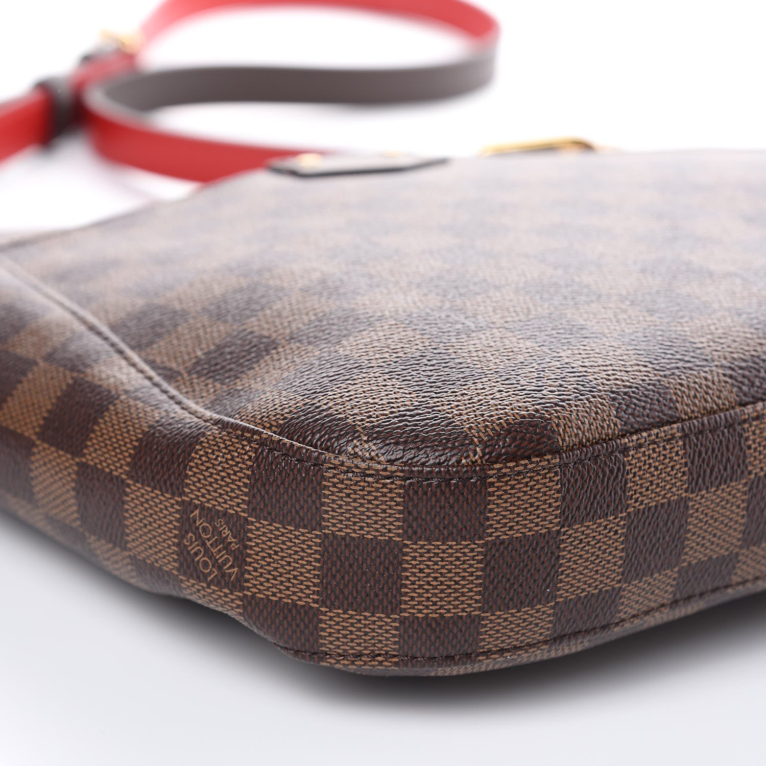 Louis Vuitton Damier Ebene South Bank Besace 9 of 11