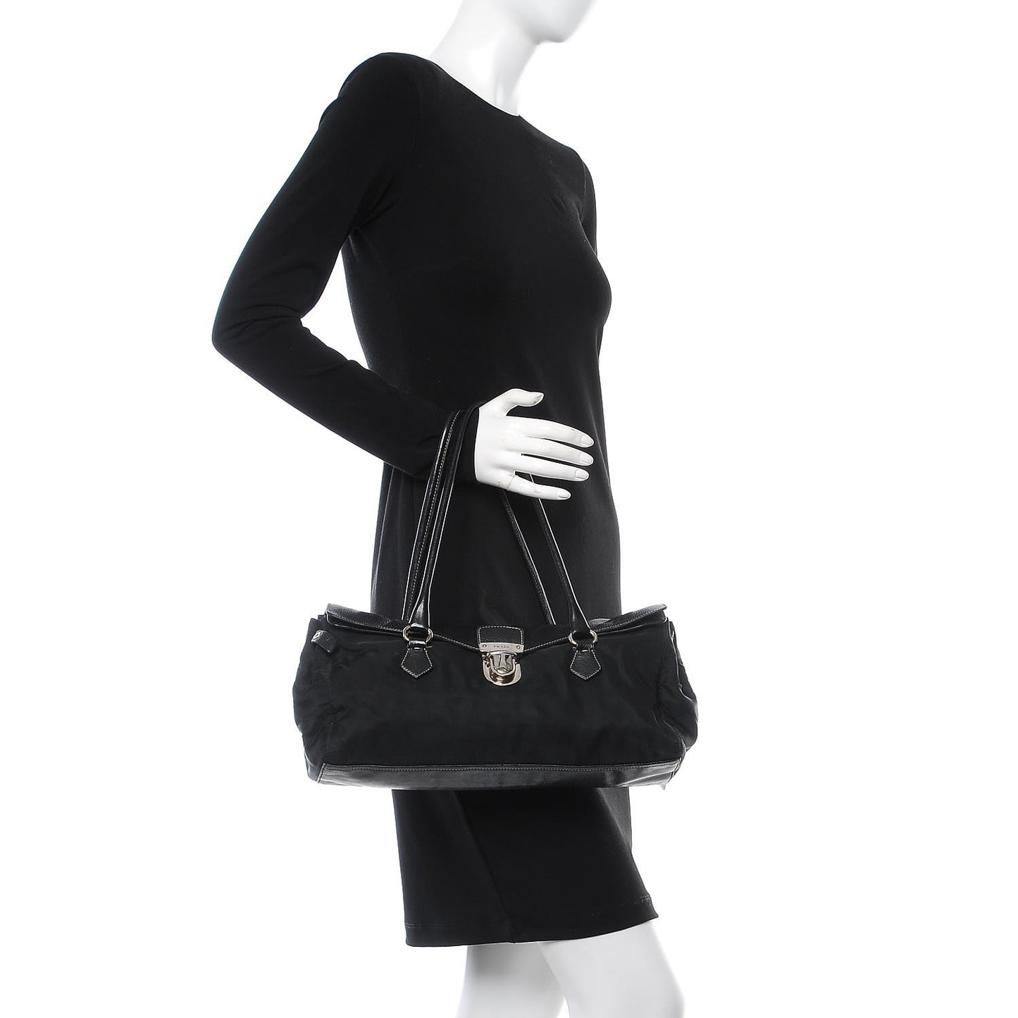 Buffalo Tessuto Foldover Pushlock Satchel Black
