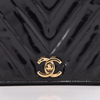 Chanel Patent Chevron Quilted Belt Bag 70 28 Black 10 of 12