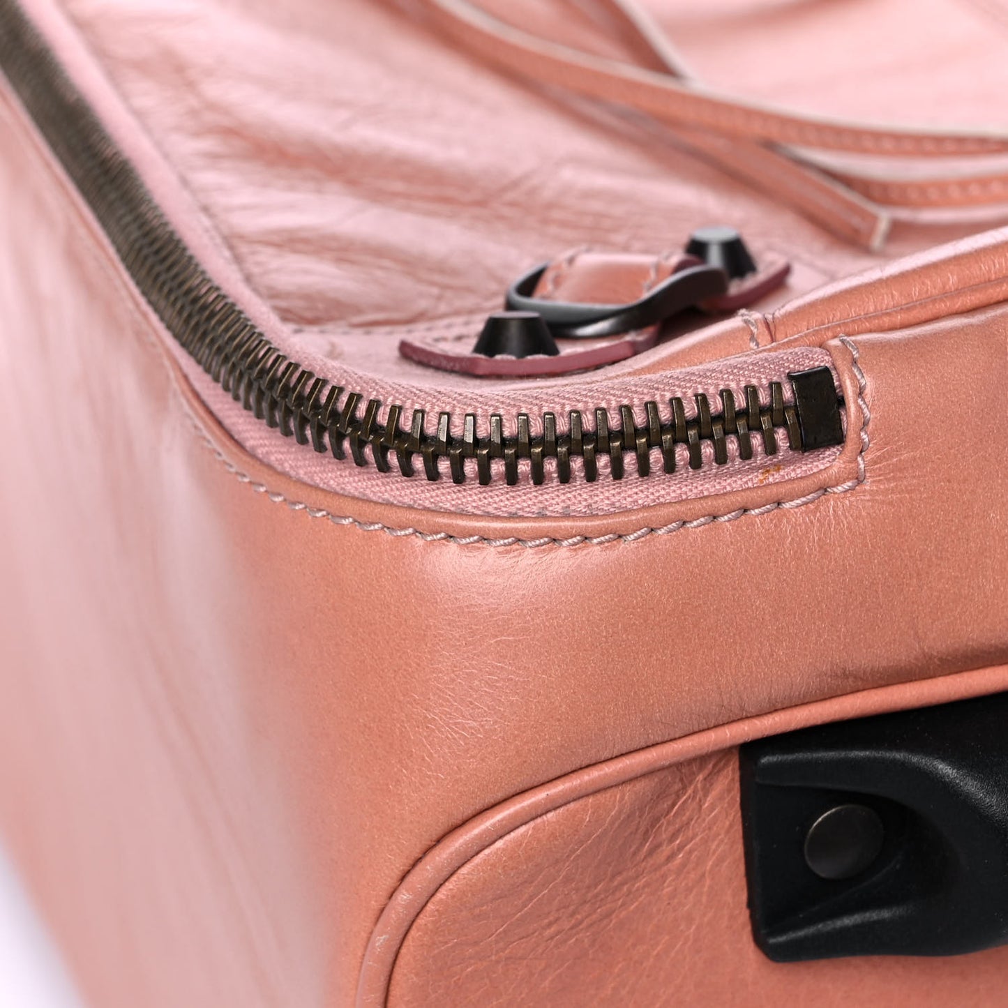 Grained Calfskin Classic Hardware Voyage Carry On Trolley Vieux Rose