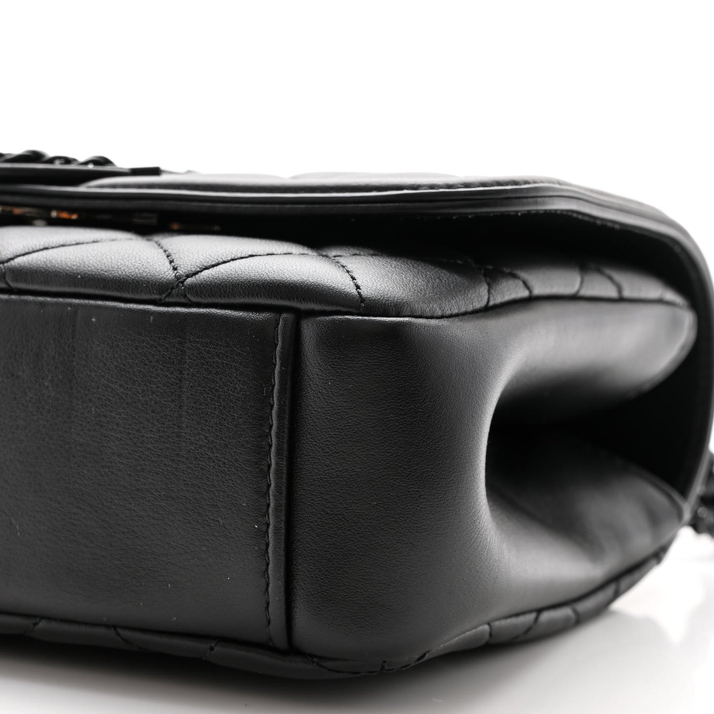 Lambskin Quilted Small CC Filigree Flap Black