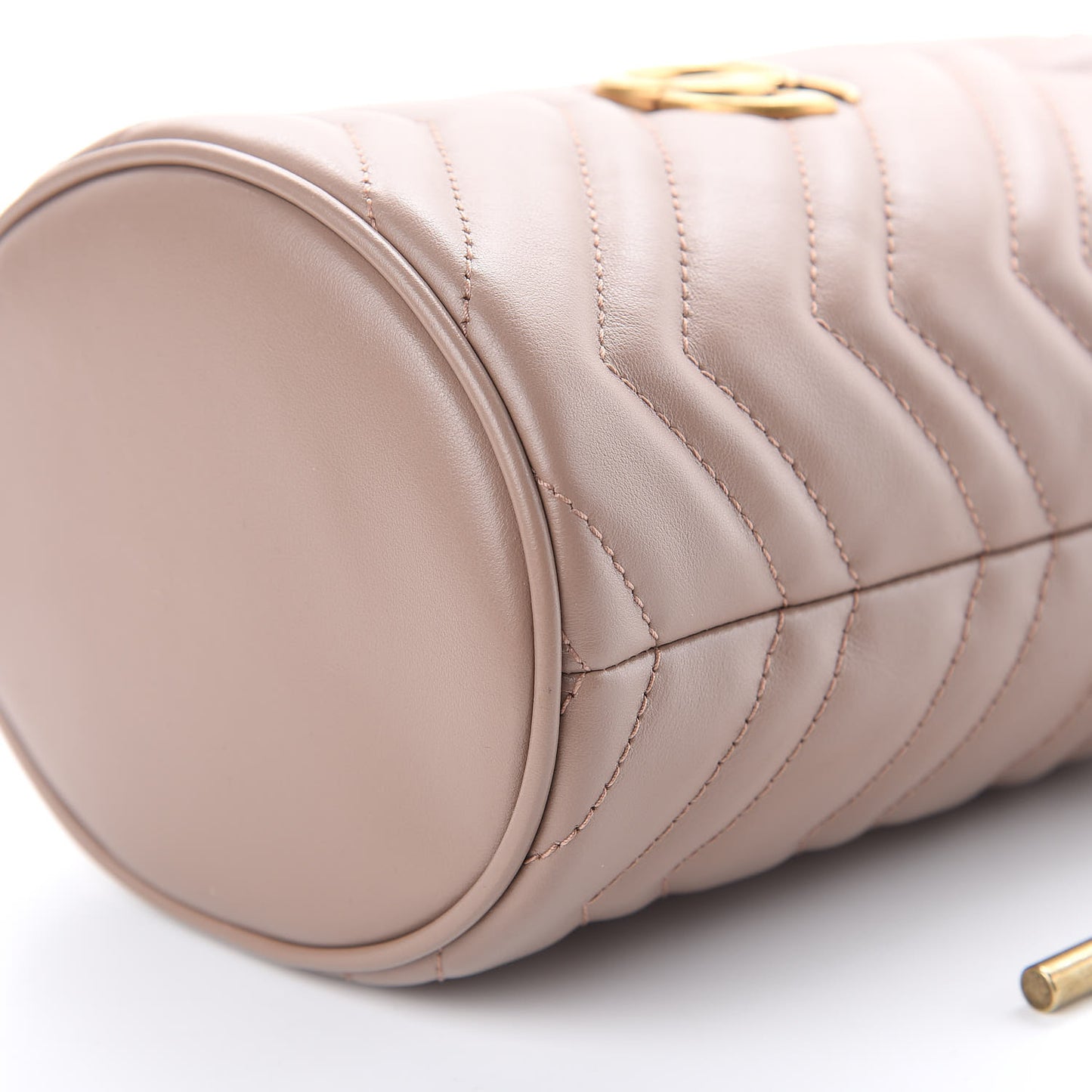 Calfskin Matelasse Mini GG Marmont 2.0 Bucket Bag Porcelain Rose