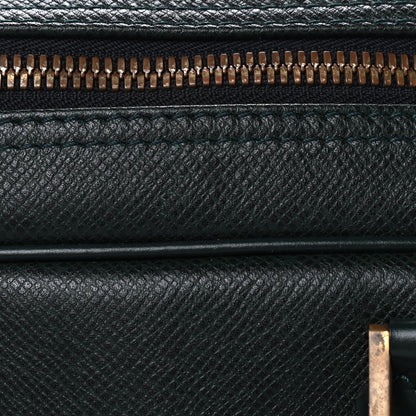 Louis Vuitton Taiga Kendall GM Epicea 14 of 19
