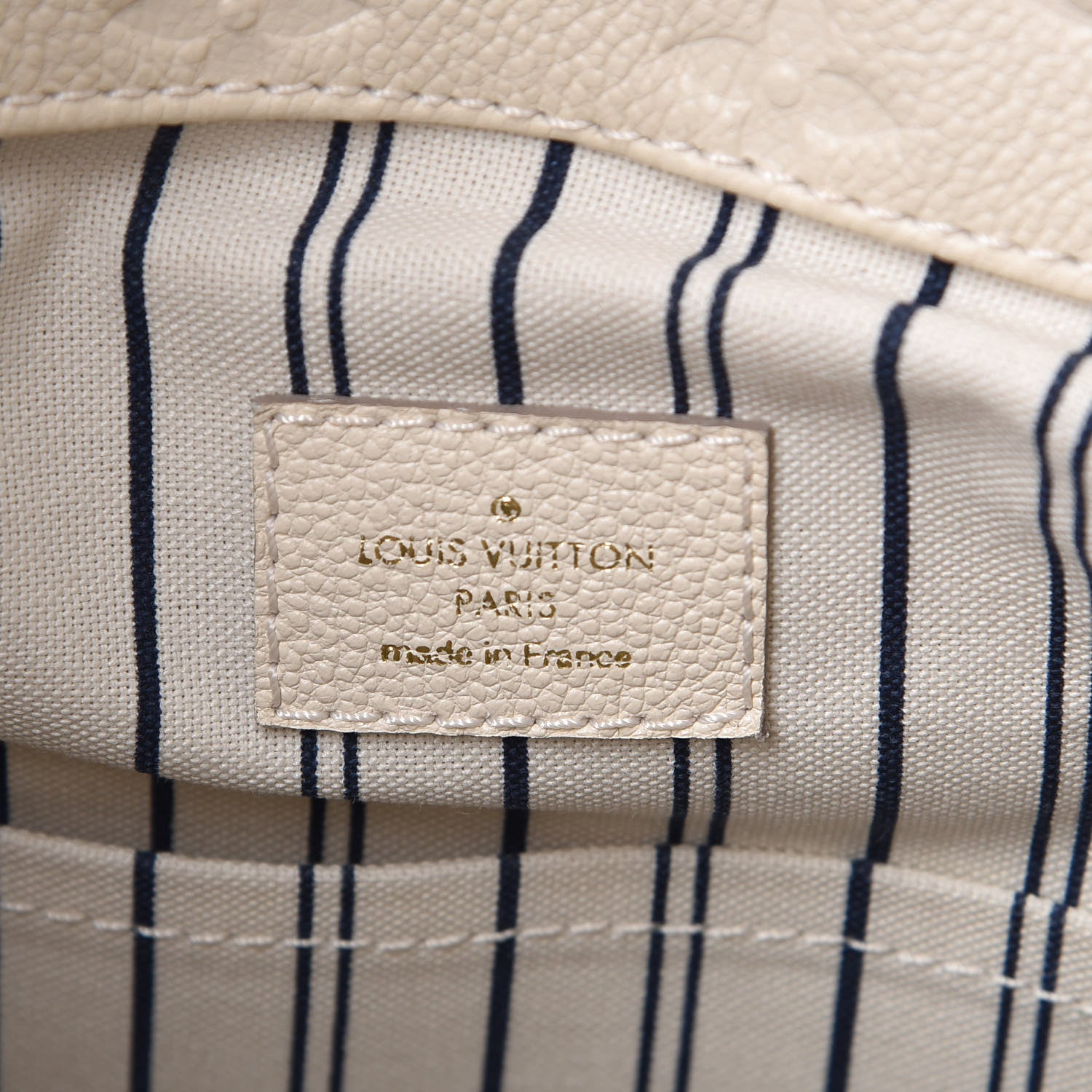 Louis Vuitton Empreinte Artsy MM Neige 6 of 10