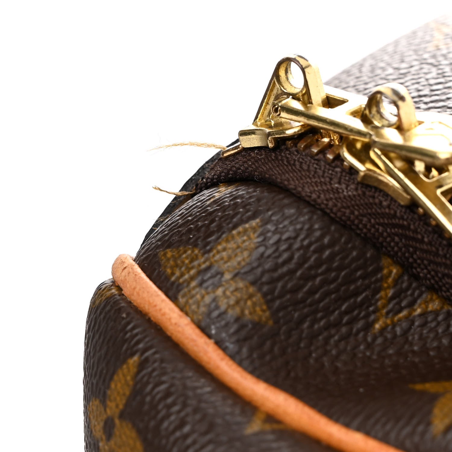 Louis Vuitton Monogram Evasion Sports Bag 11 of 16