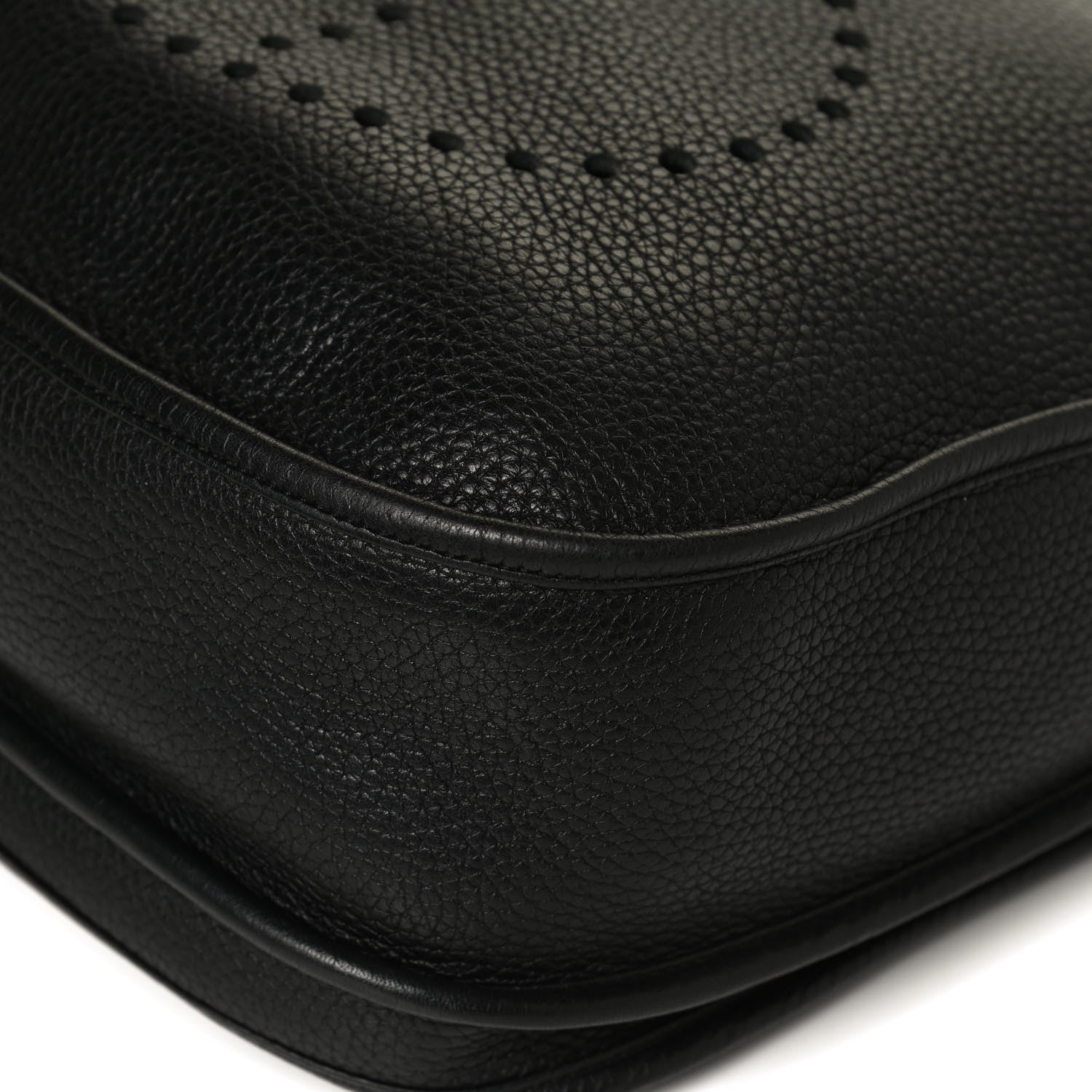 Hermes Taurillon Clemence Evelyne III PM Black 12 of 13
