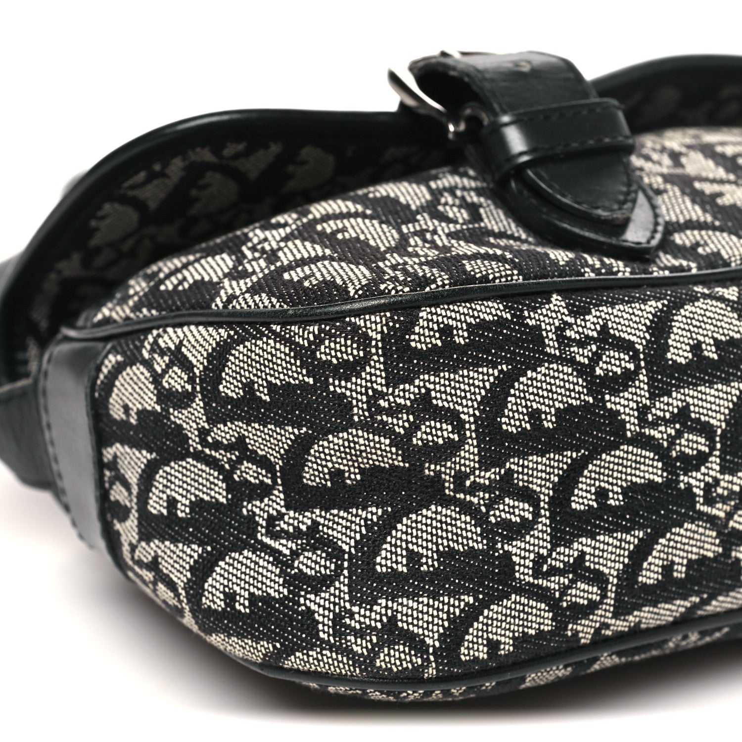 Christian Dior Monogram Messenger Black 9 of 12