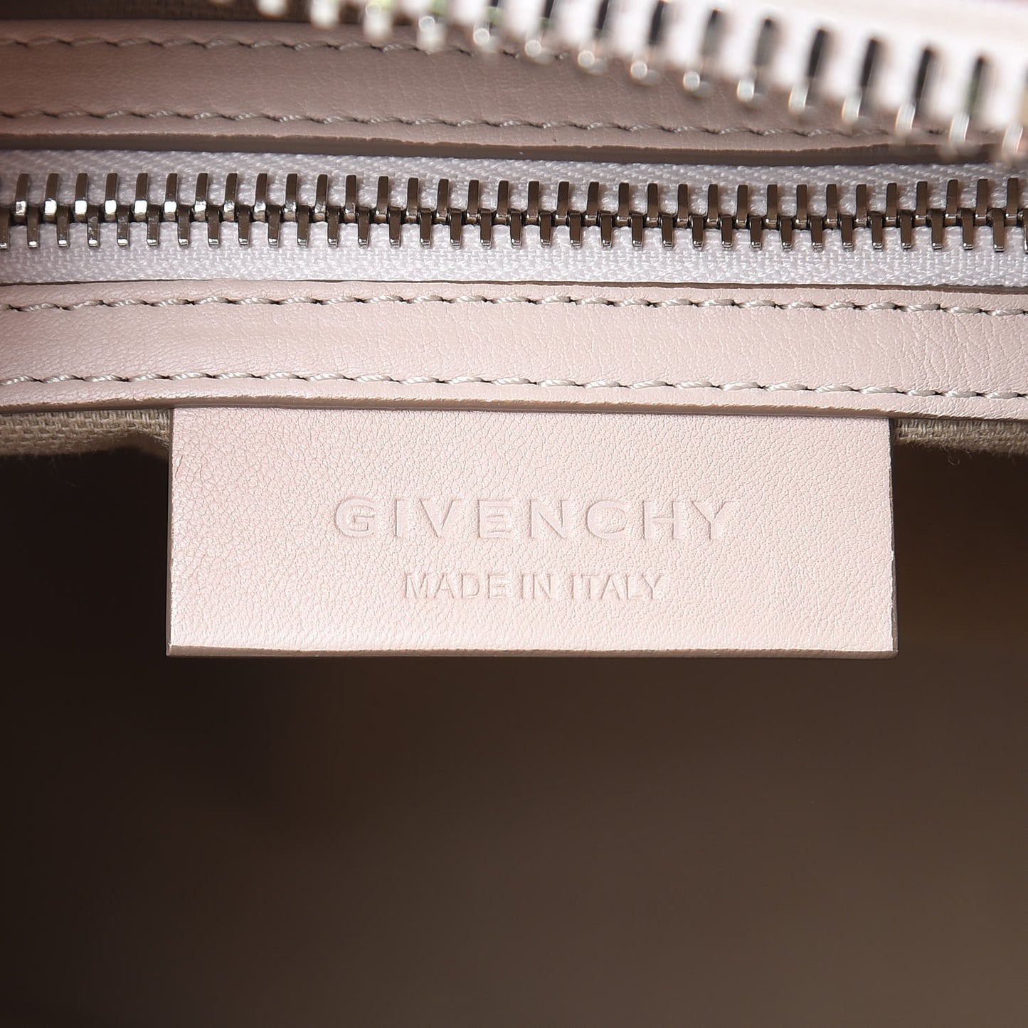 Calfskin Small Studded Antigona Nude Pink