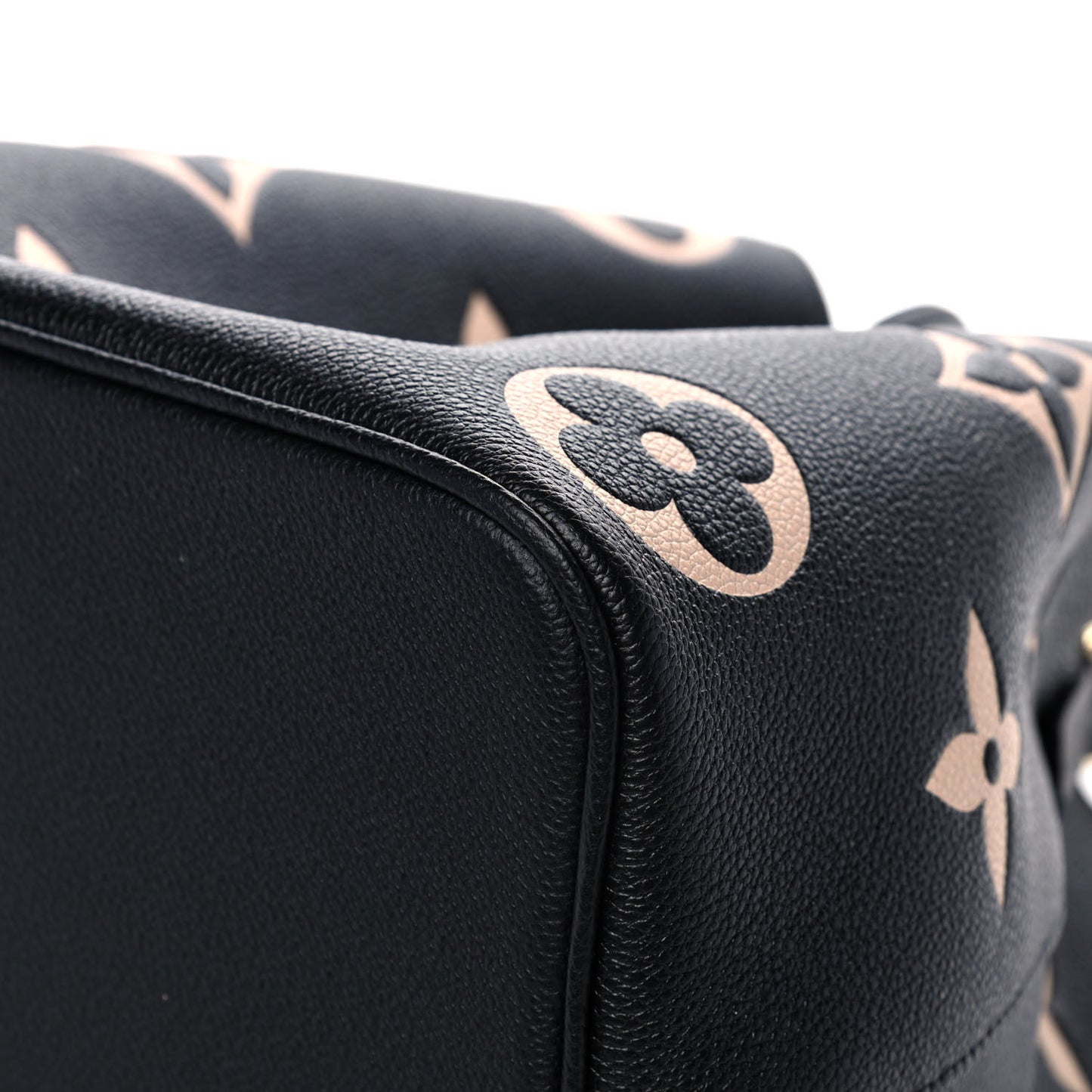 Empreinte Monogram Giant Neonoe MM Black Beige