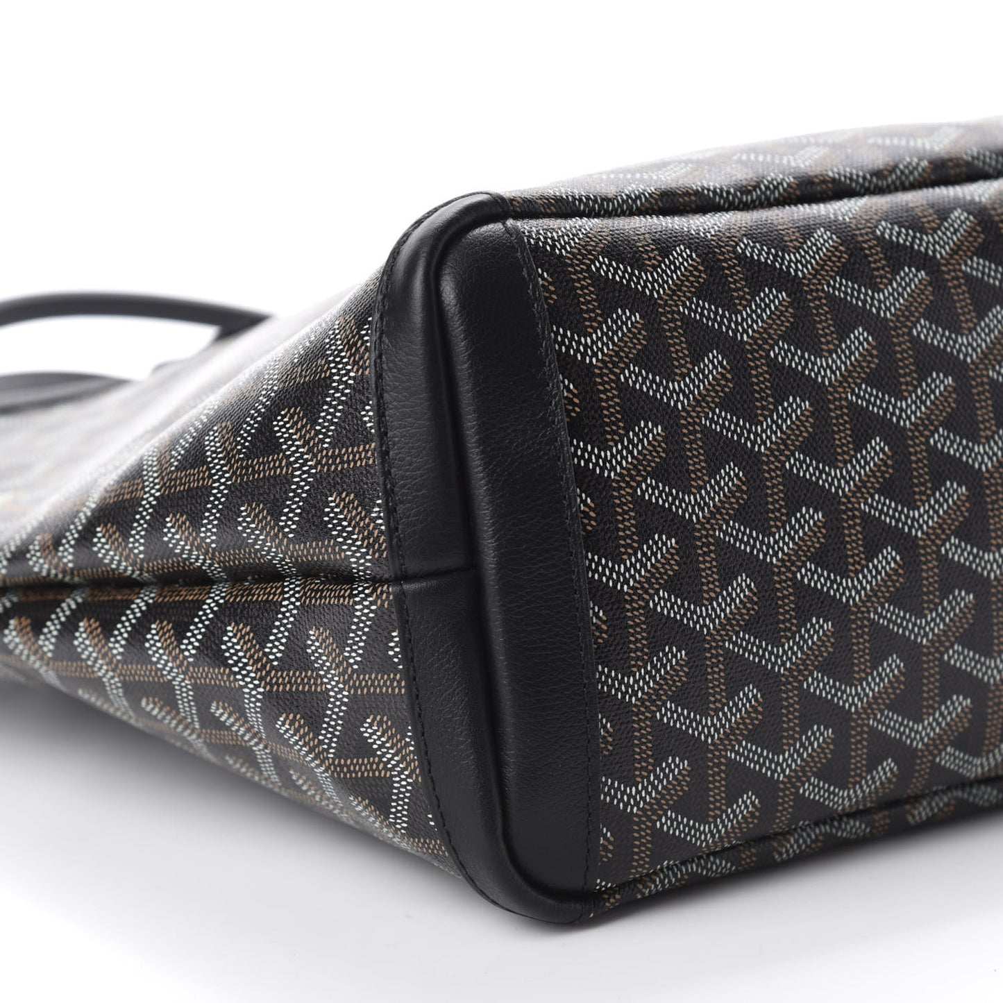 Goyardine Artois PM Black