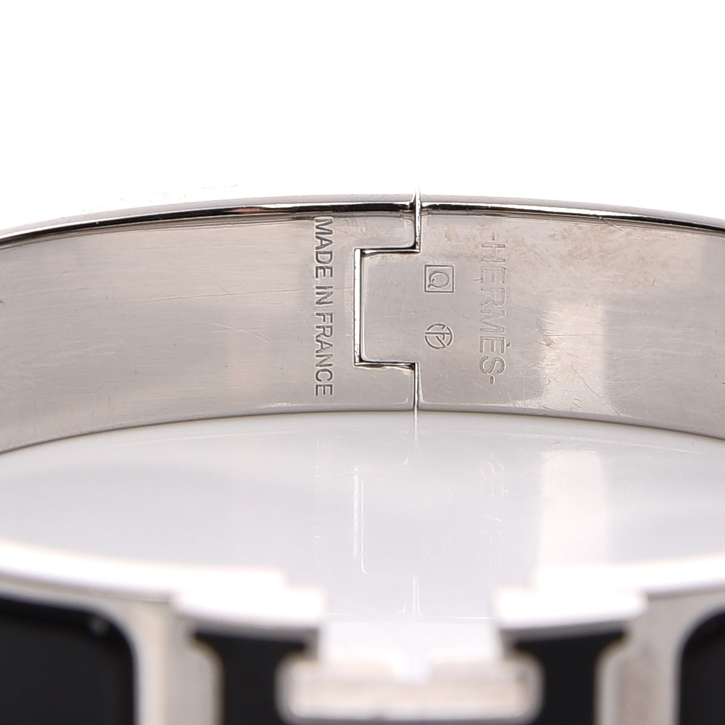 Enamel Narrow Clic Clac H Bracelet PM Black
