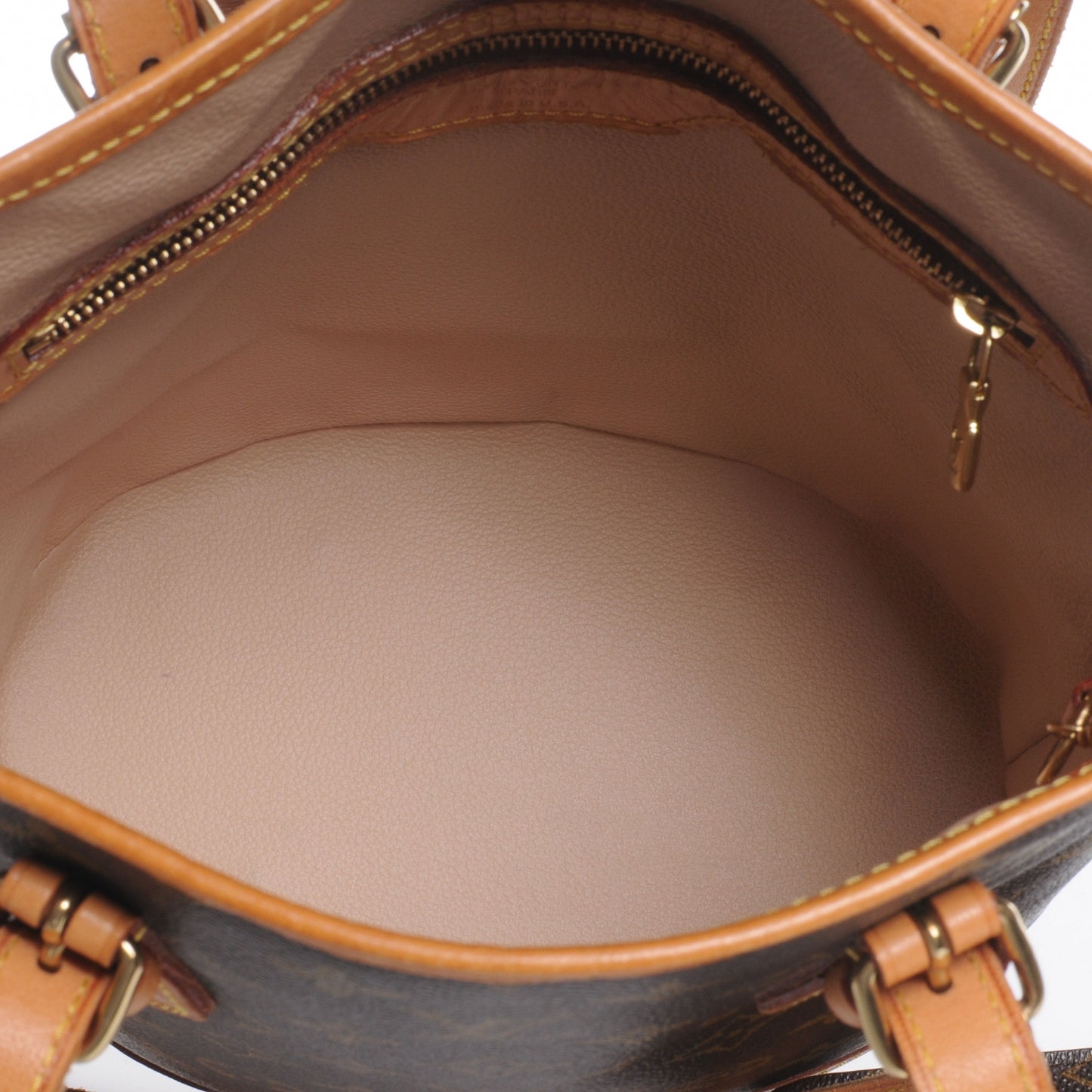 Monogram Petit Bucket 23