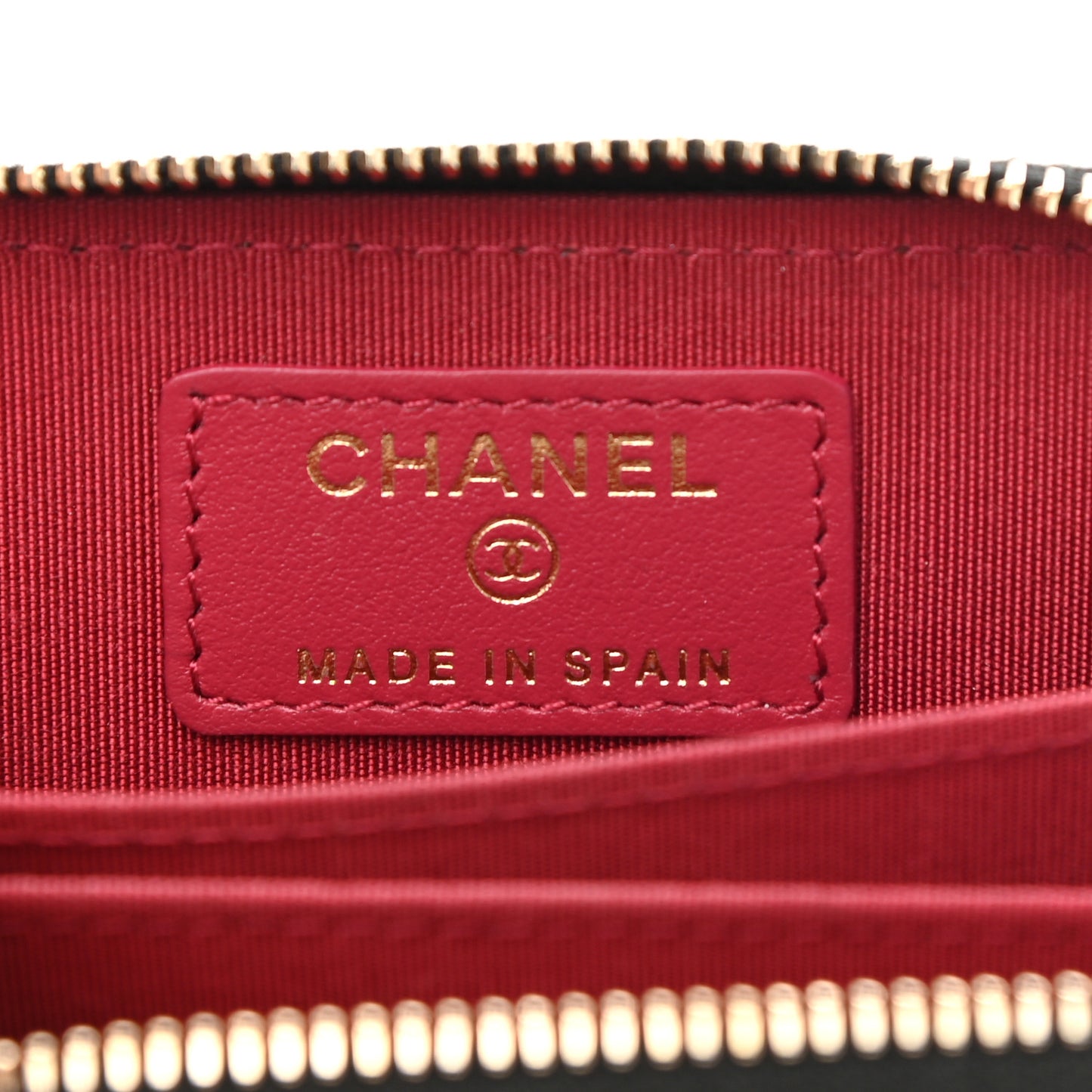 Shiny Goatskin Quilted Chanel 19 Zip Around Coin Purse Wallet Black