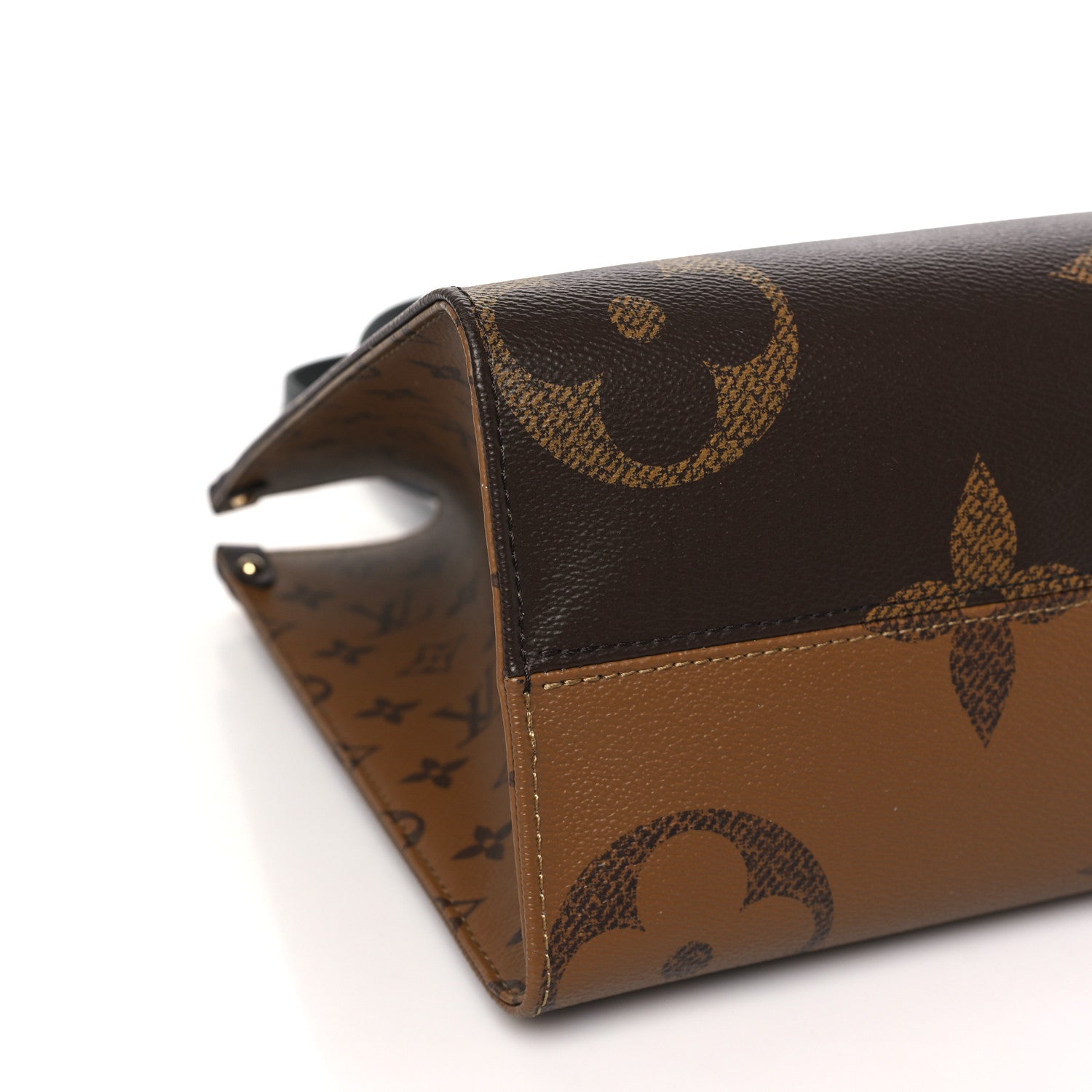Louis Vuitton Reverse Monogram Giant Onthego MM 7 of 8
