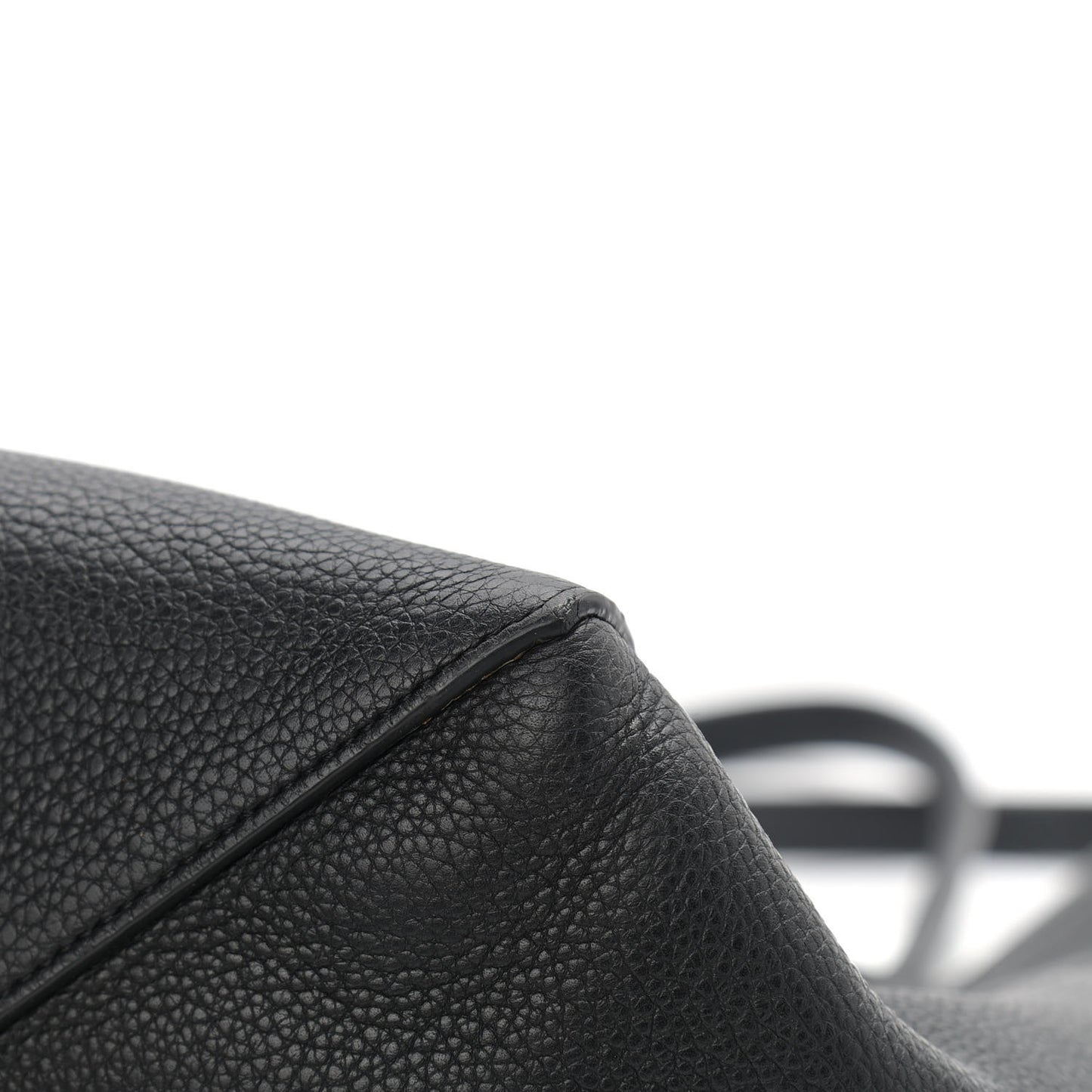Soft Grained Calfskin Small Belt Cabas Phantom Black