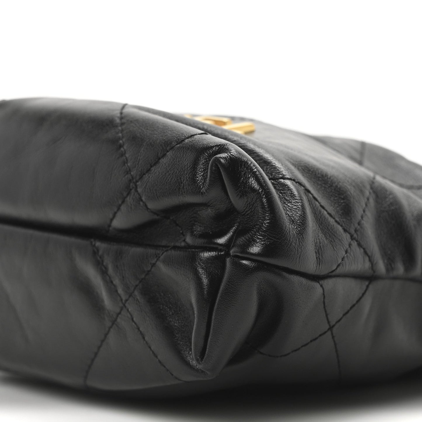 Shiny Calfskin Quilted Mini Chanel 22 Black