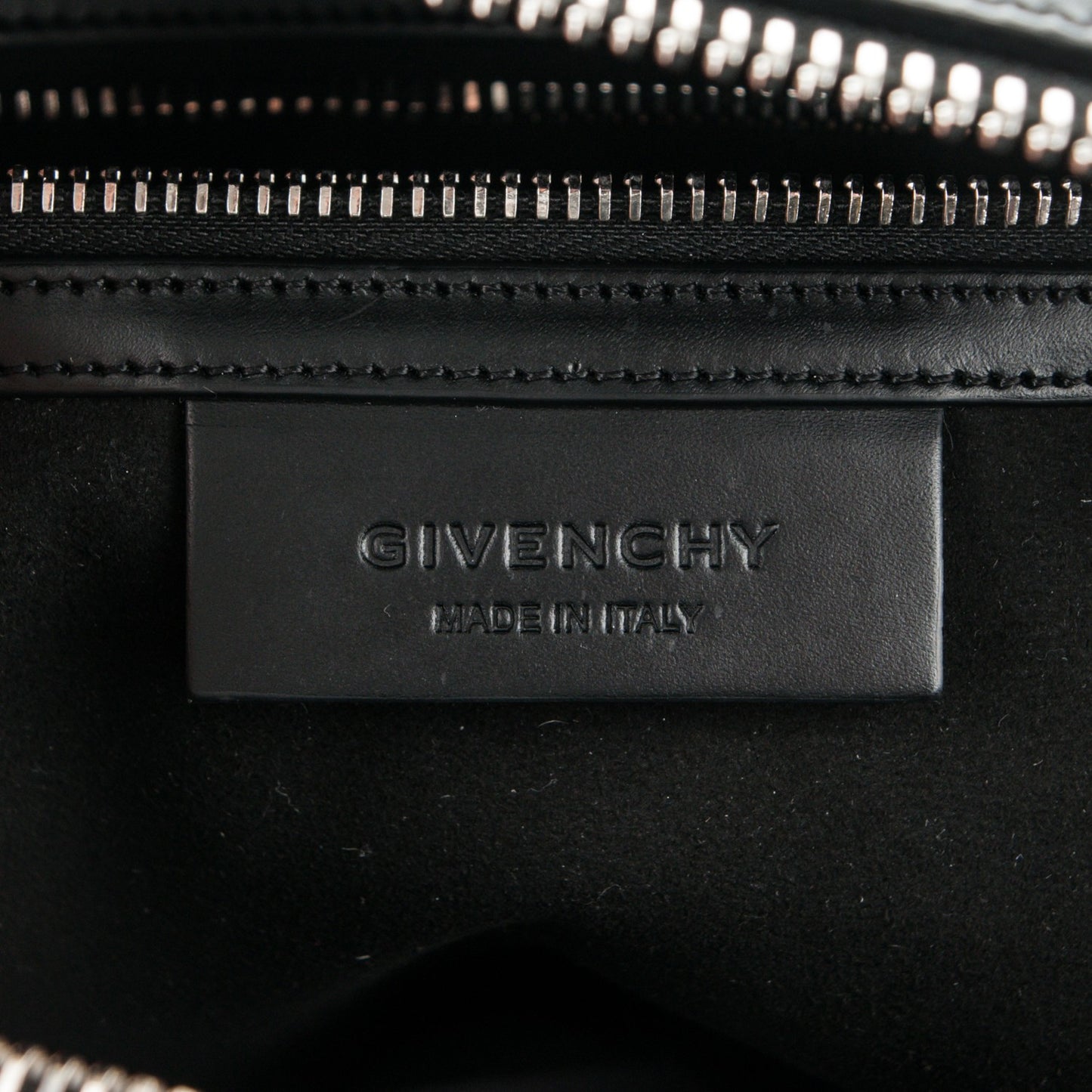 Calfskin Star Embossed Medium Lucrezia Black
