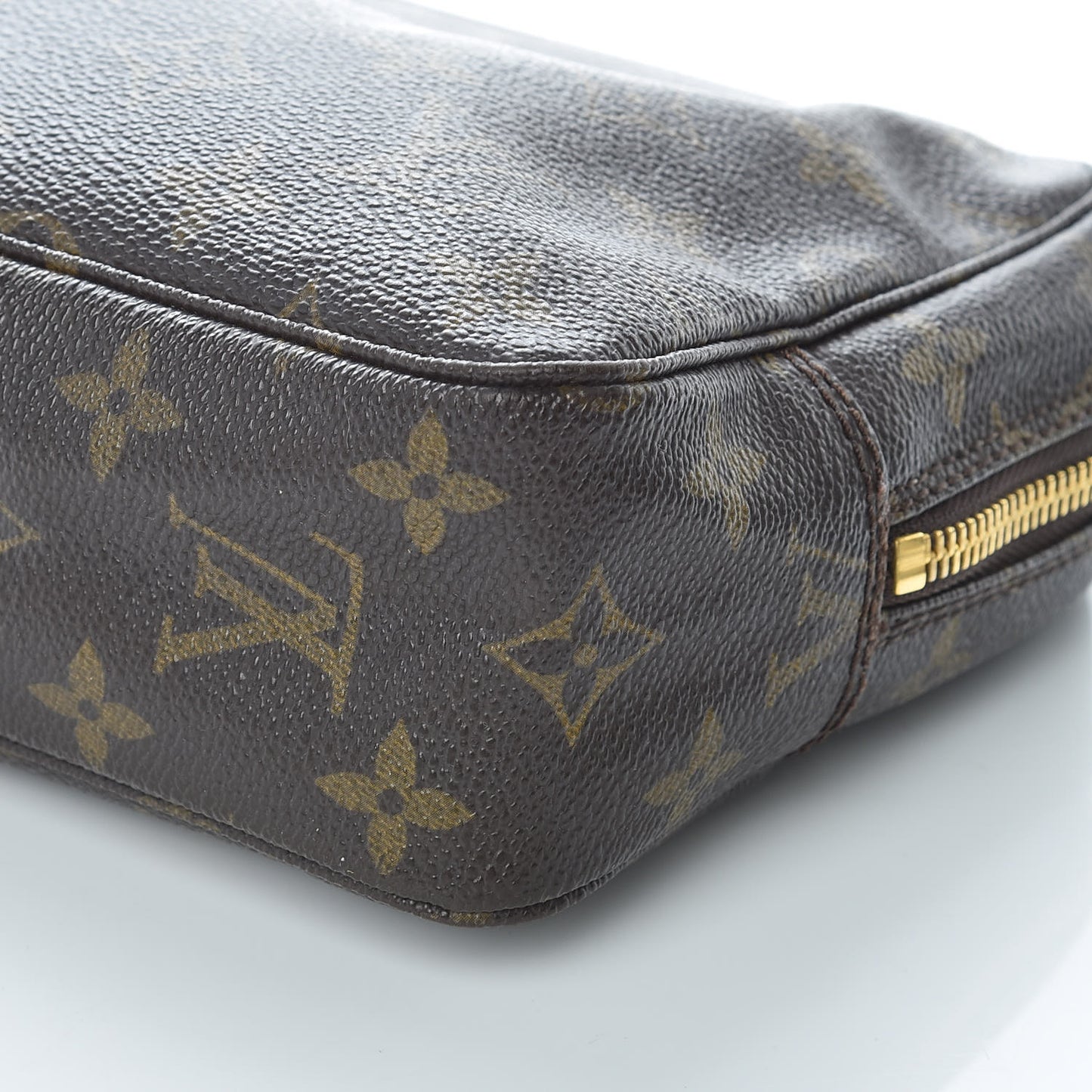 Monogram Trousse Toilette 23