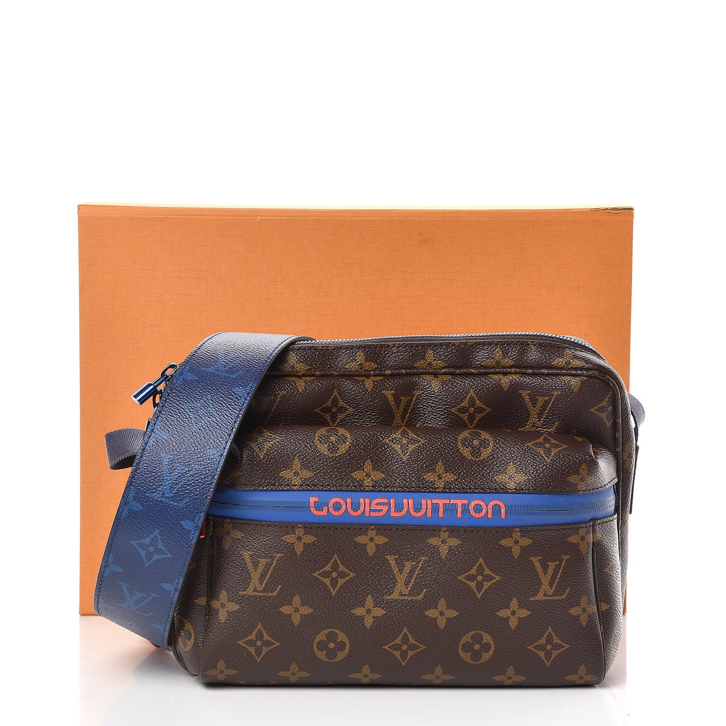 Monogram Outdoor Messenger PM