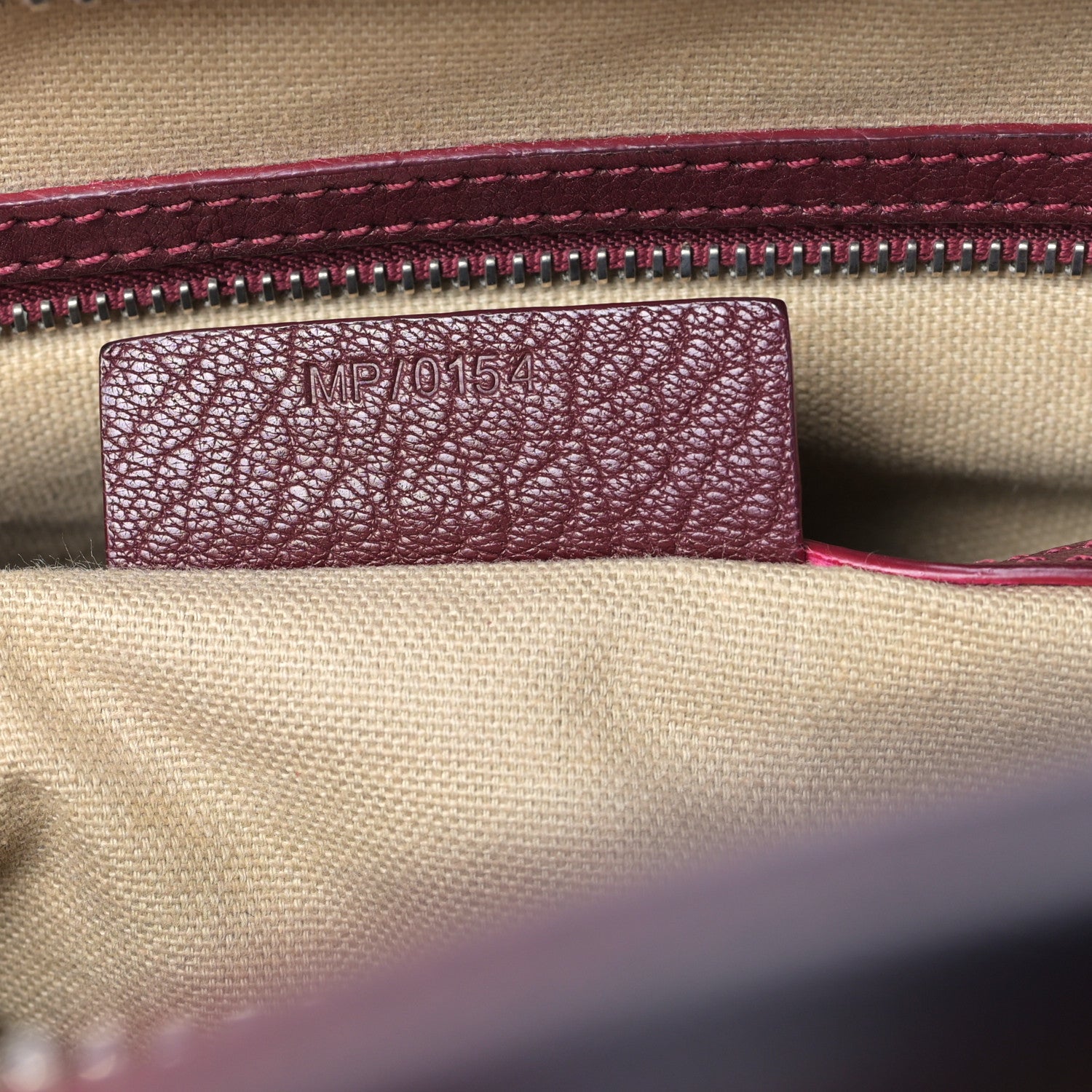Givenchy Sugar Goatskin Medium Antigona Burgundy 7 of 9