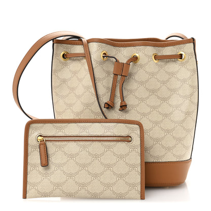 MCM Lauretos Spanish Calfskin Medium Himmel Drawstring Bucket Bag Oatmeal 3 of 10