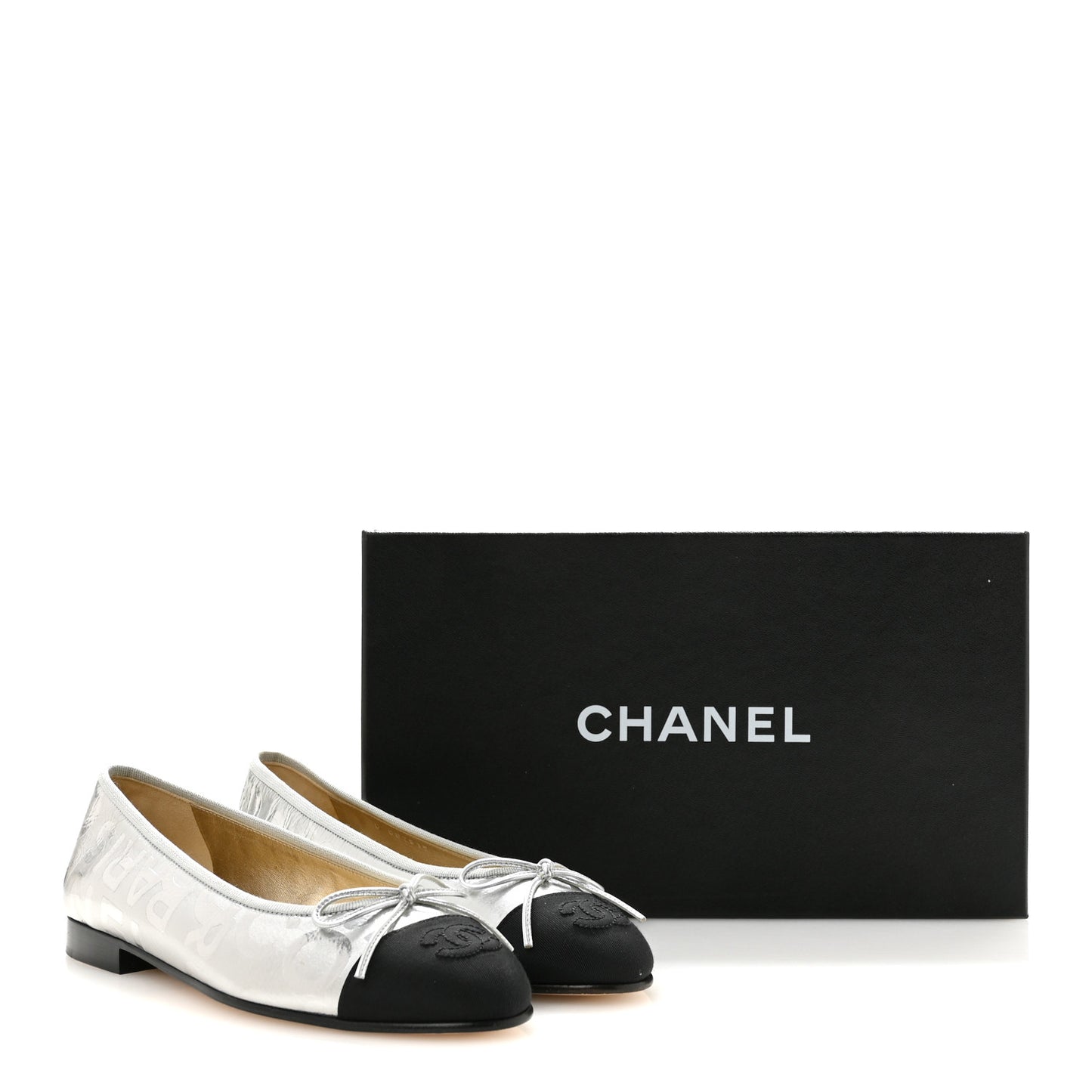 Laminated Goatskin Grosgrain Cap Toe CC Ballerina Flats 36 Silver Black
