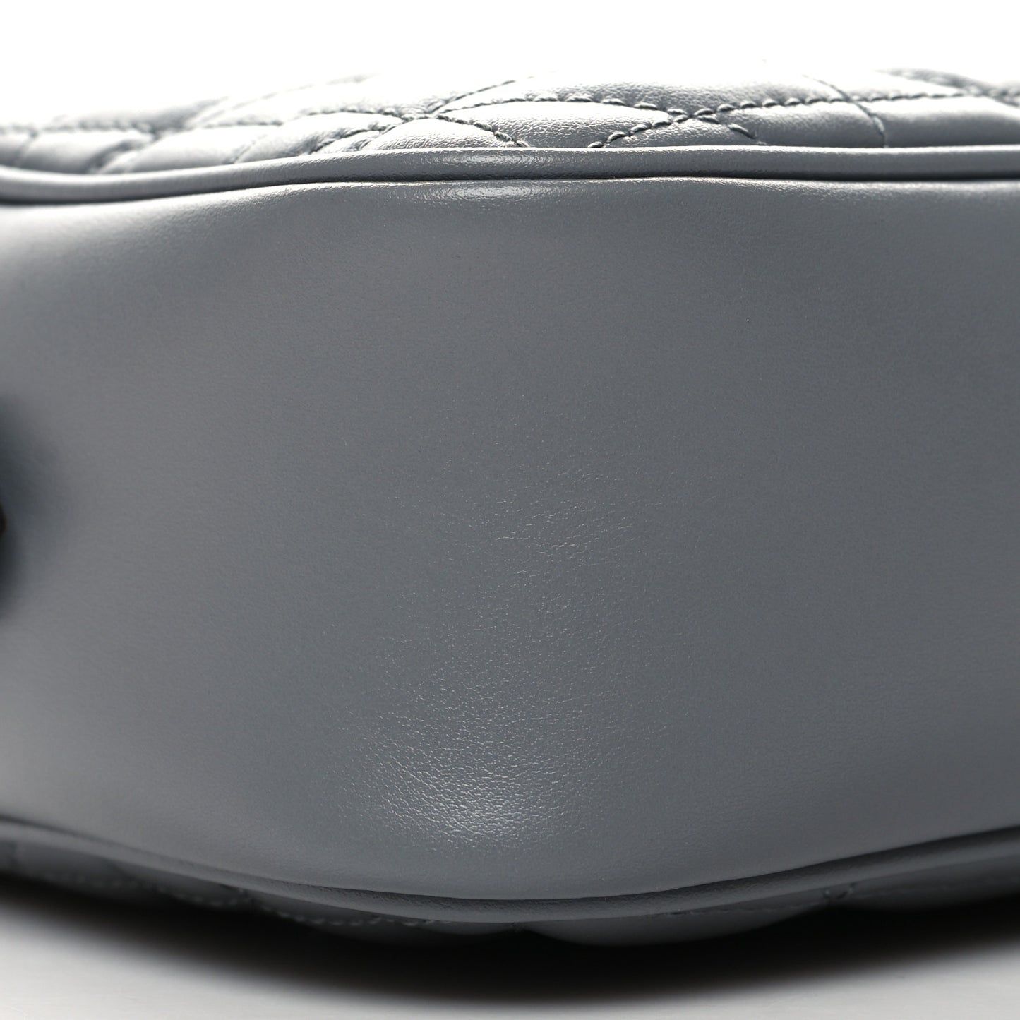 Calfskin Matelasse Aria Small GG Marmont Chain Shoulder Bag Deep Grey