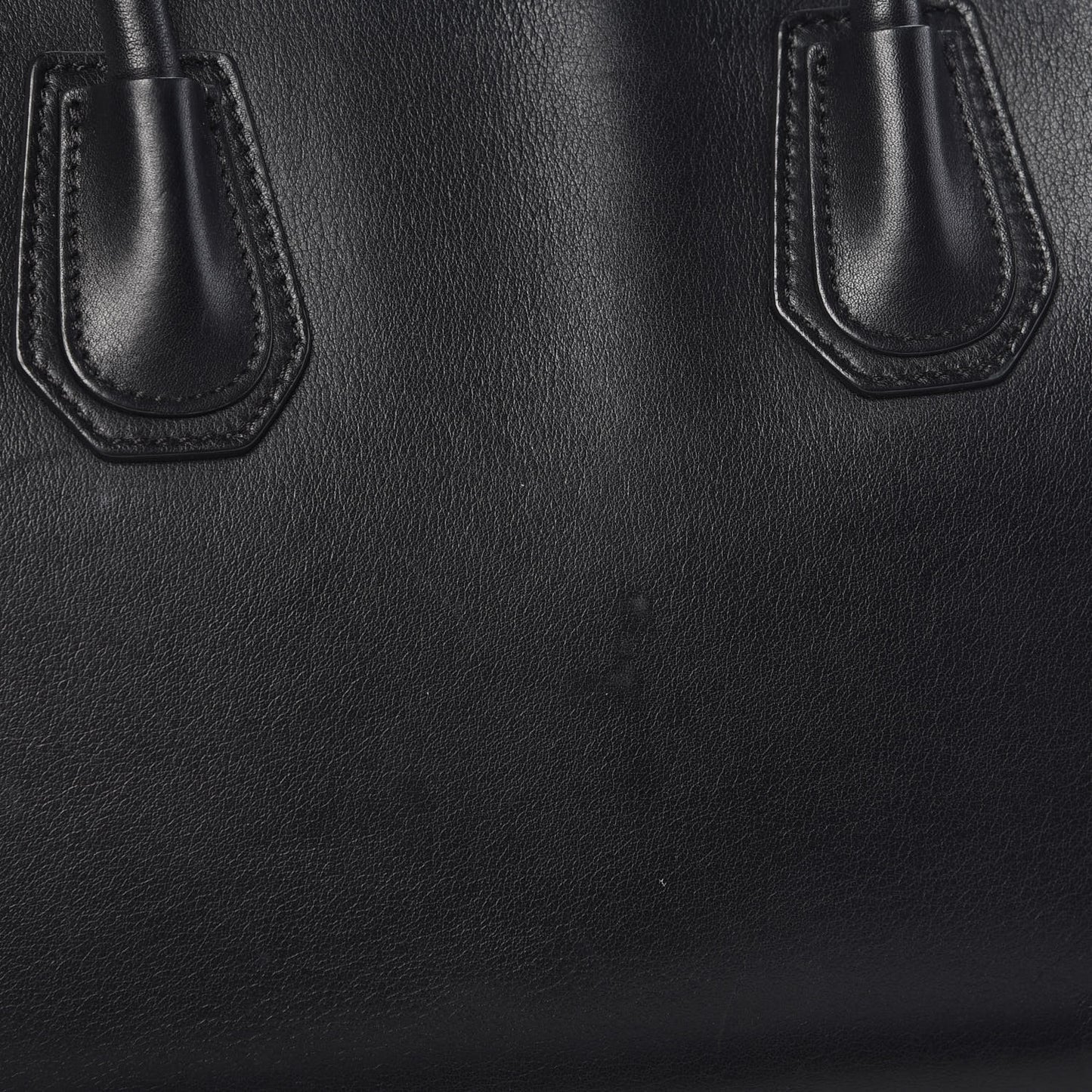 Buffed Calfskin Small Chain Antigona Black
