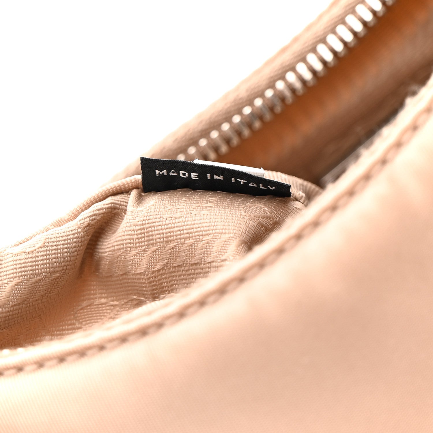 Prada Nylon Re-Edition 2005 Shoulder Bag Cammeo 7 of 10