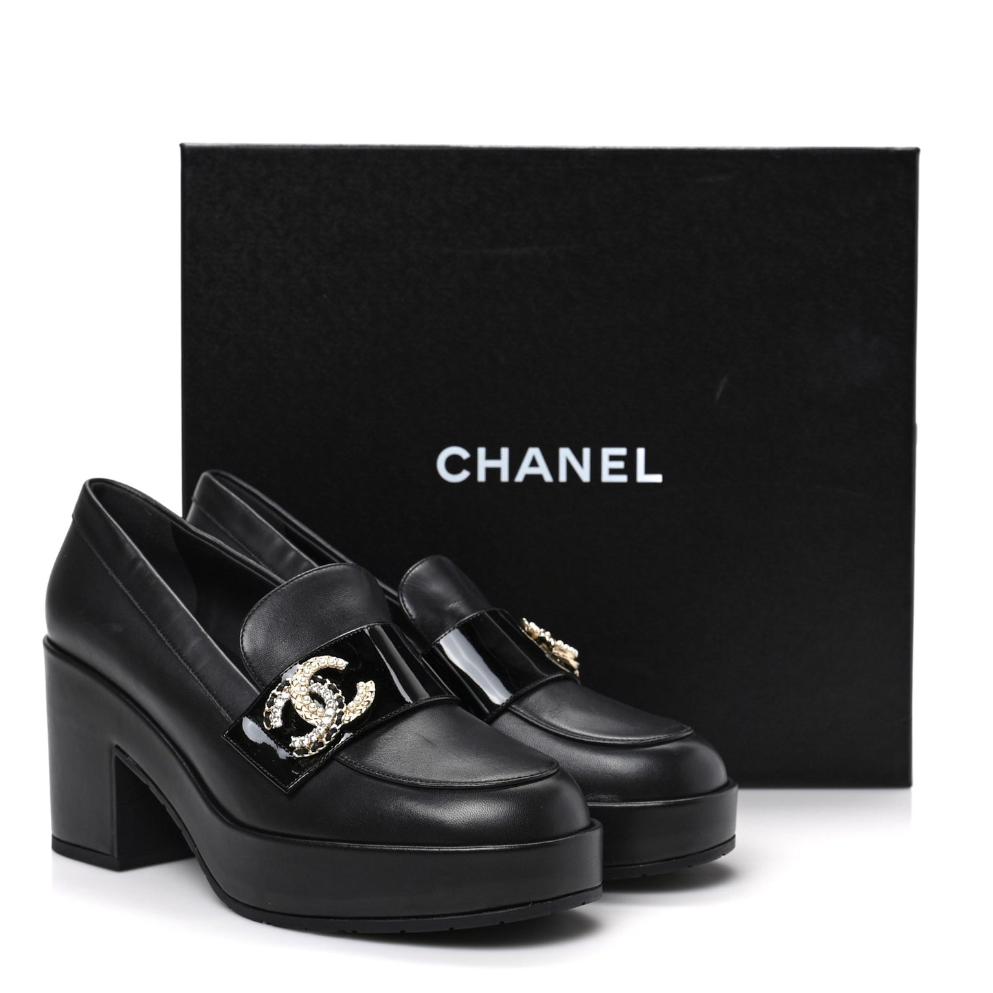 Lambskin Pearl Crystal Quilted CC Loafers 40 Black