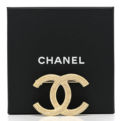 Chanel Metal CC Brooch Gold 5 of 5