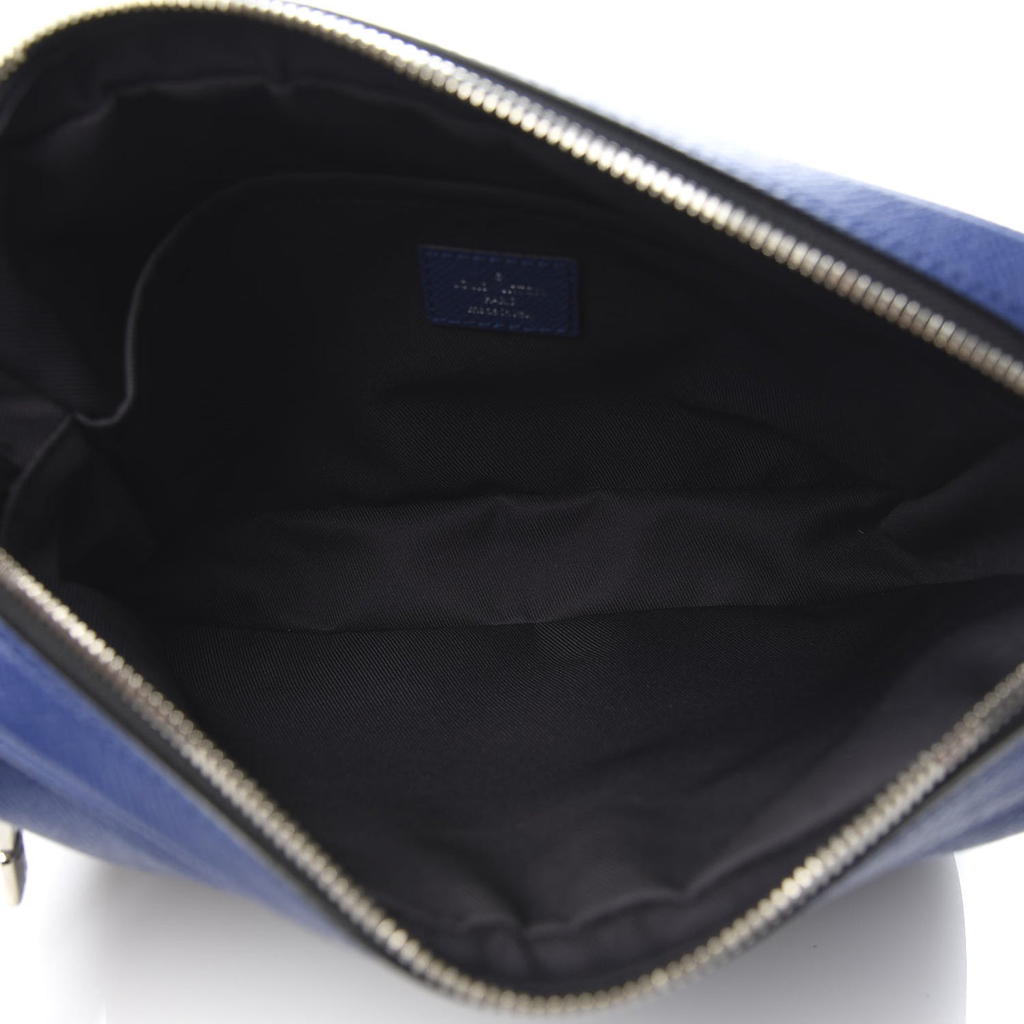 Taiga Monogram Outdoor Messenger Cobalt