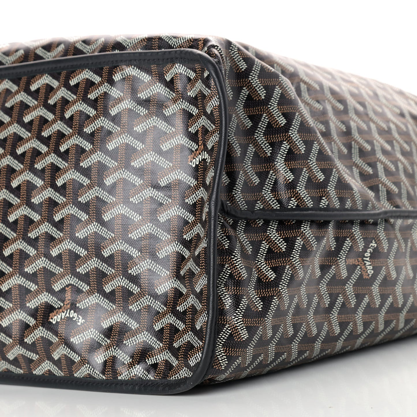 Goyardine Reversible Anjou GM Black