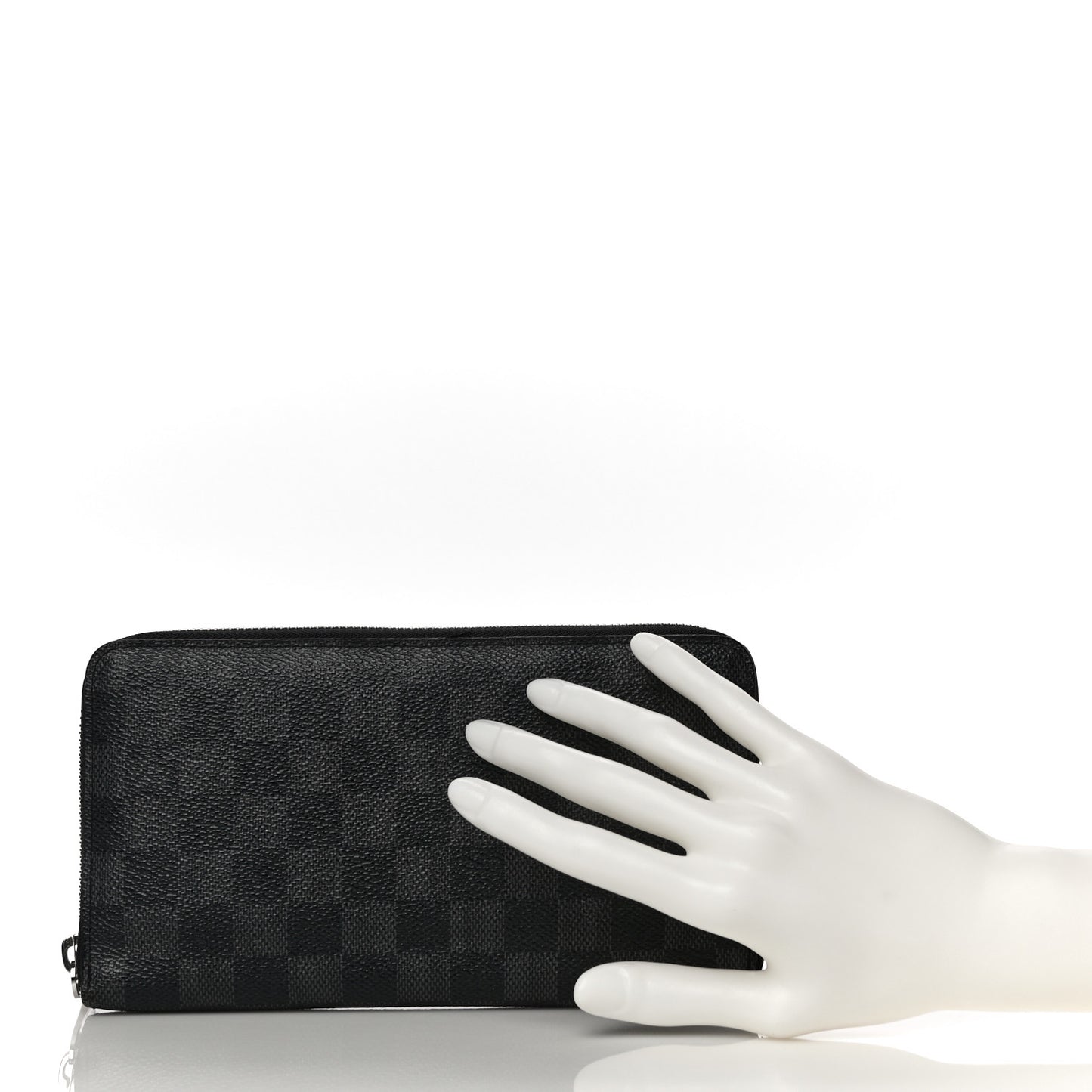 Damier Graphite Zippy Organizer Wallet