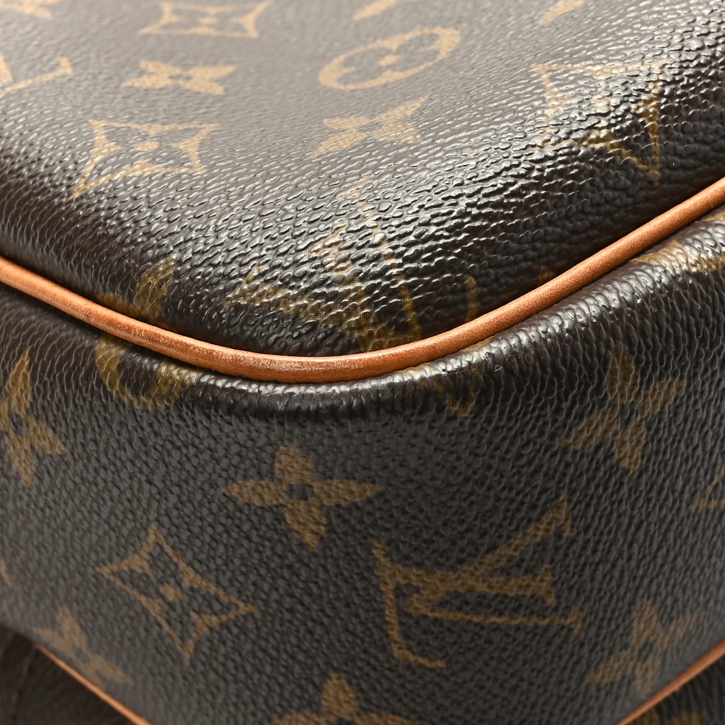Monogram Reporter PM