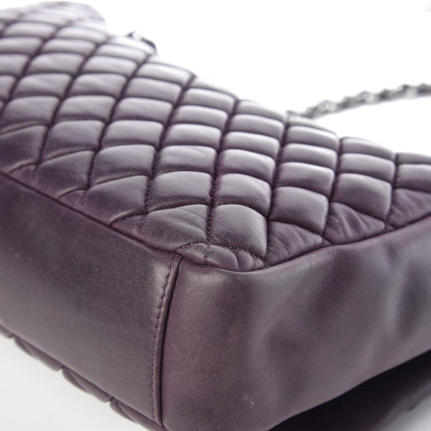 Iridescent Calfskin Quilted Large New Bubble Flap Plum