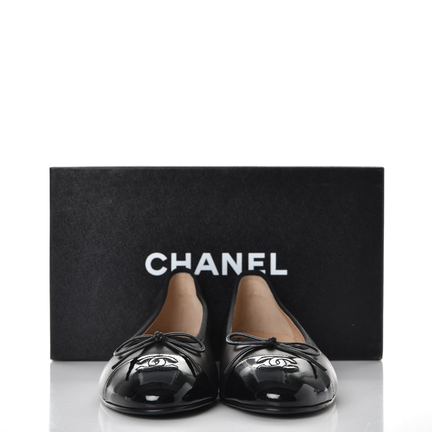 Lambskin Patent Cap Toe Ballerina Flats 41 Black